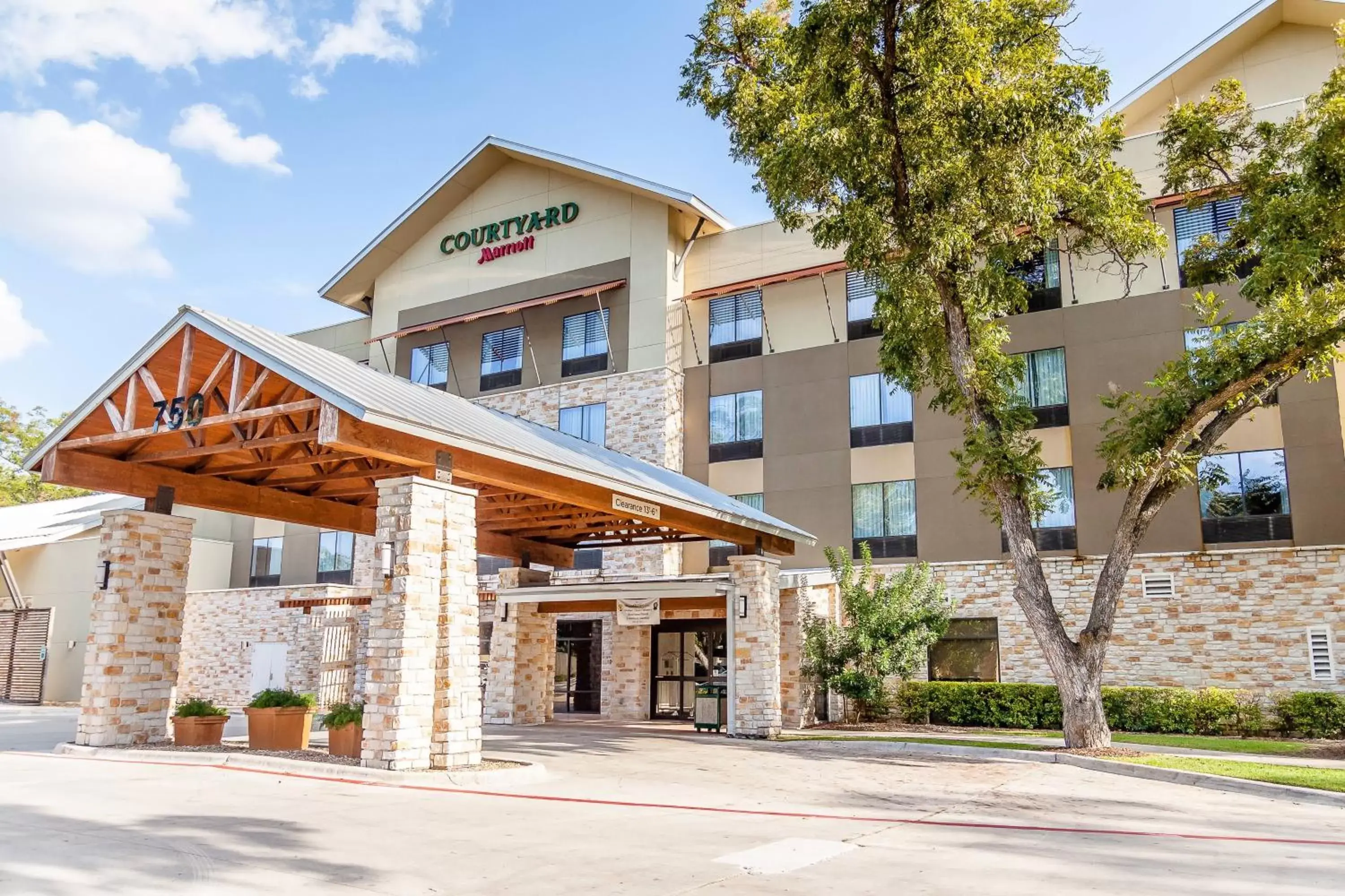 Property Building in Courtyard by Marriott New Braunfels River Village