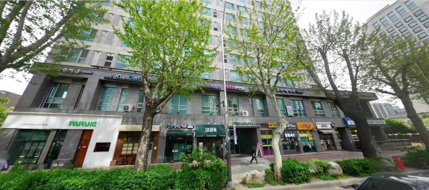 Neighbourhood in Naru Hostel Korea
