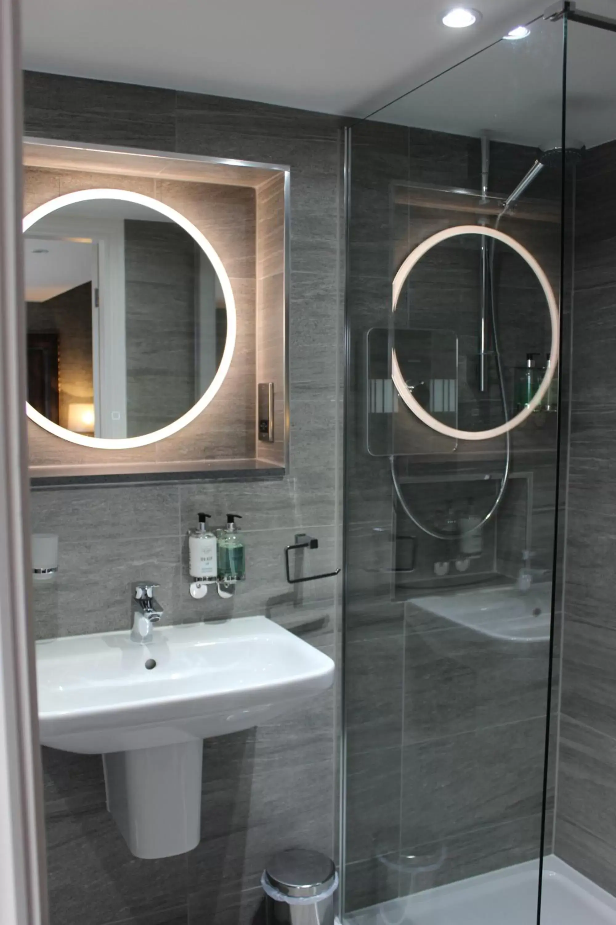 Shower, Bathroom in The Lord Street Hotel; BW Signature Collection