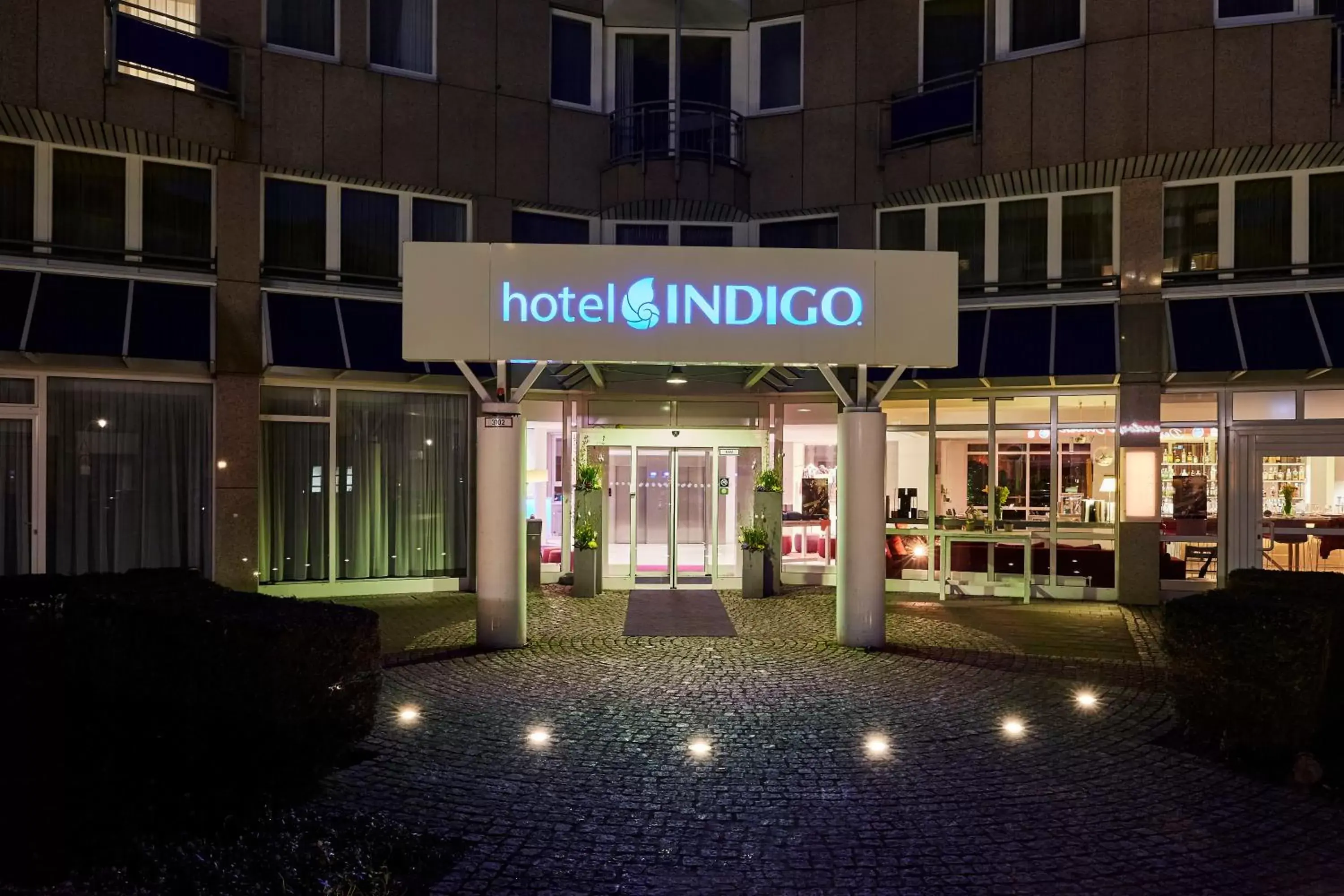 Property building in Hotel Indigo - Dusseldorf - Victoriaplatz, an IHG Hotel