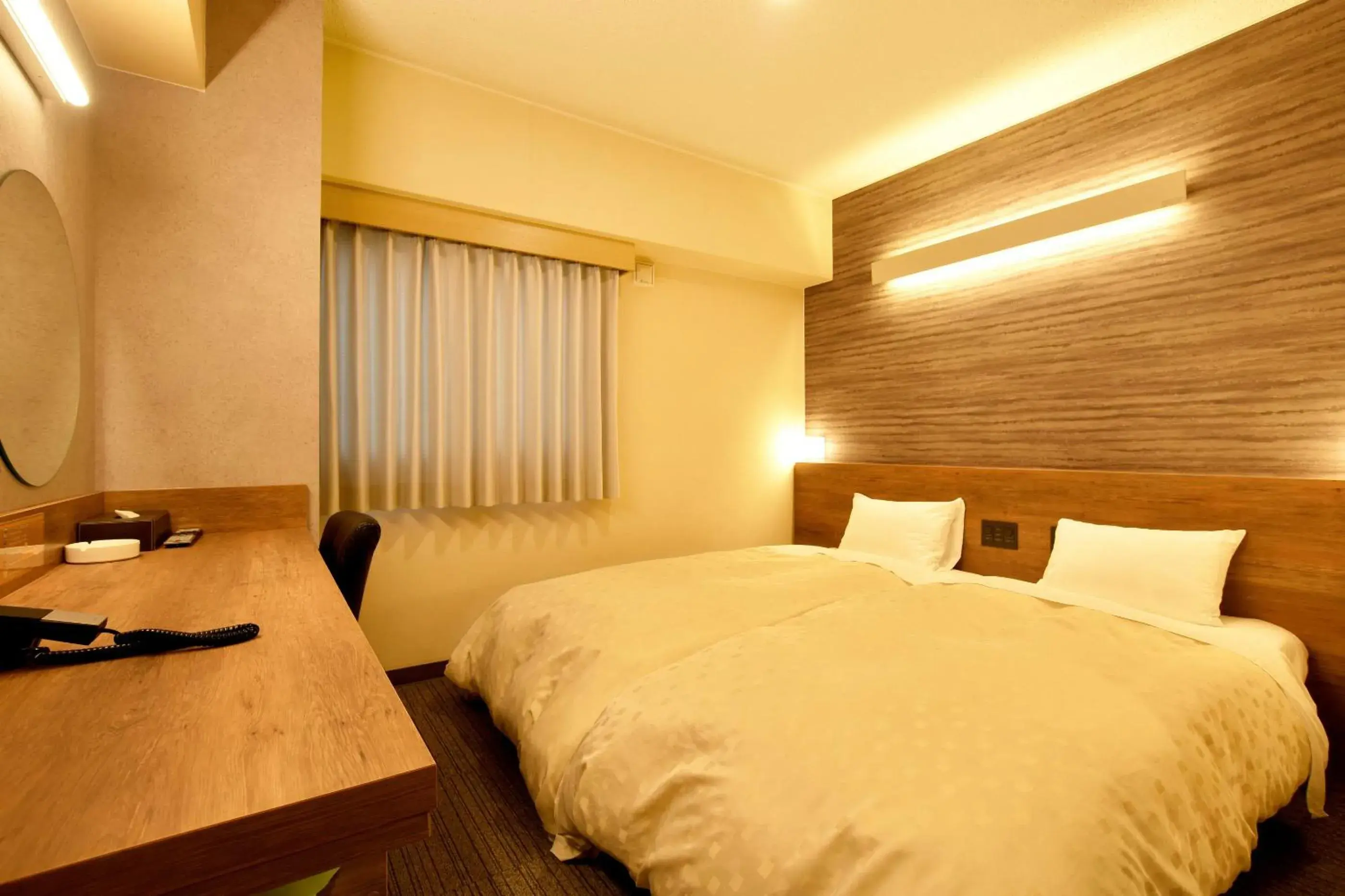 Photo of the whole room, Bed in Asahikawa Sun Hotel