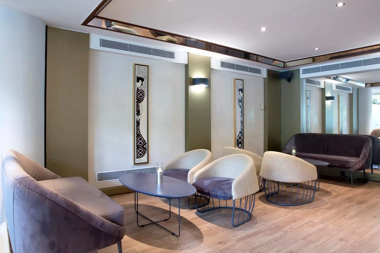 Lounge or bar in Golden Age Athens Hotel