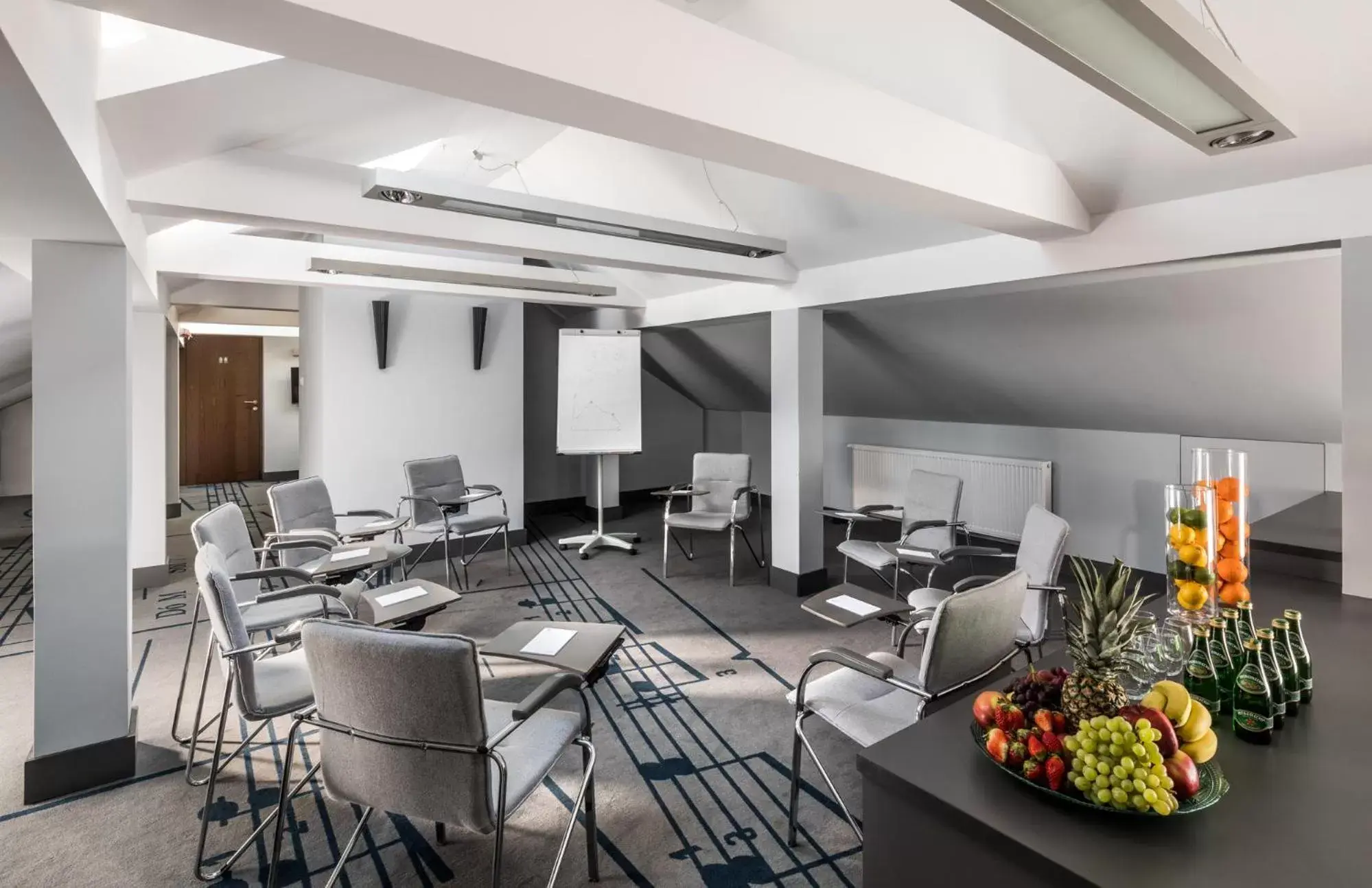 Meeting/conference room, Restaurant/Places to Eat in Hotel Beethoven