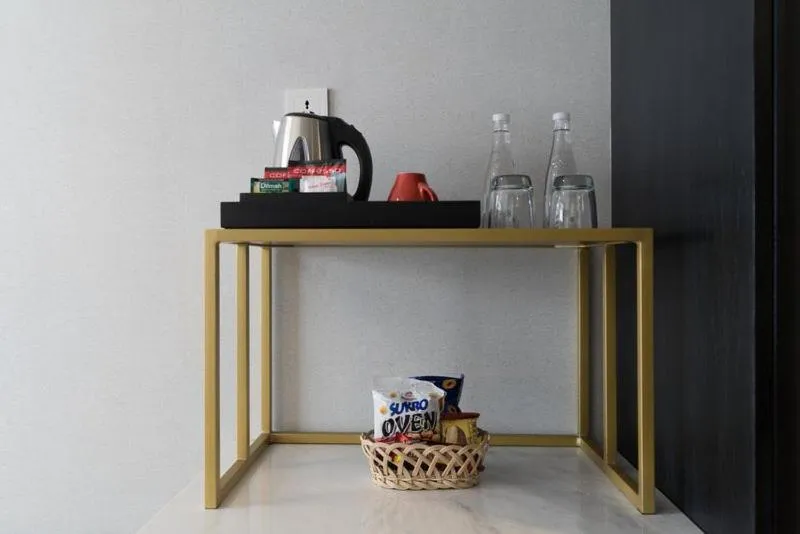 Coffee/tea facilities in Barito Mansion