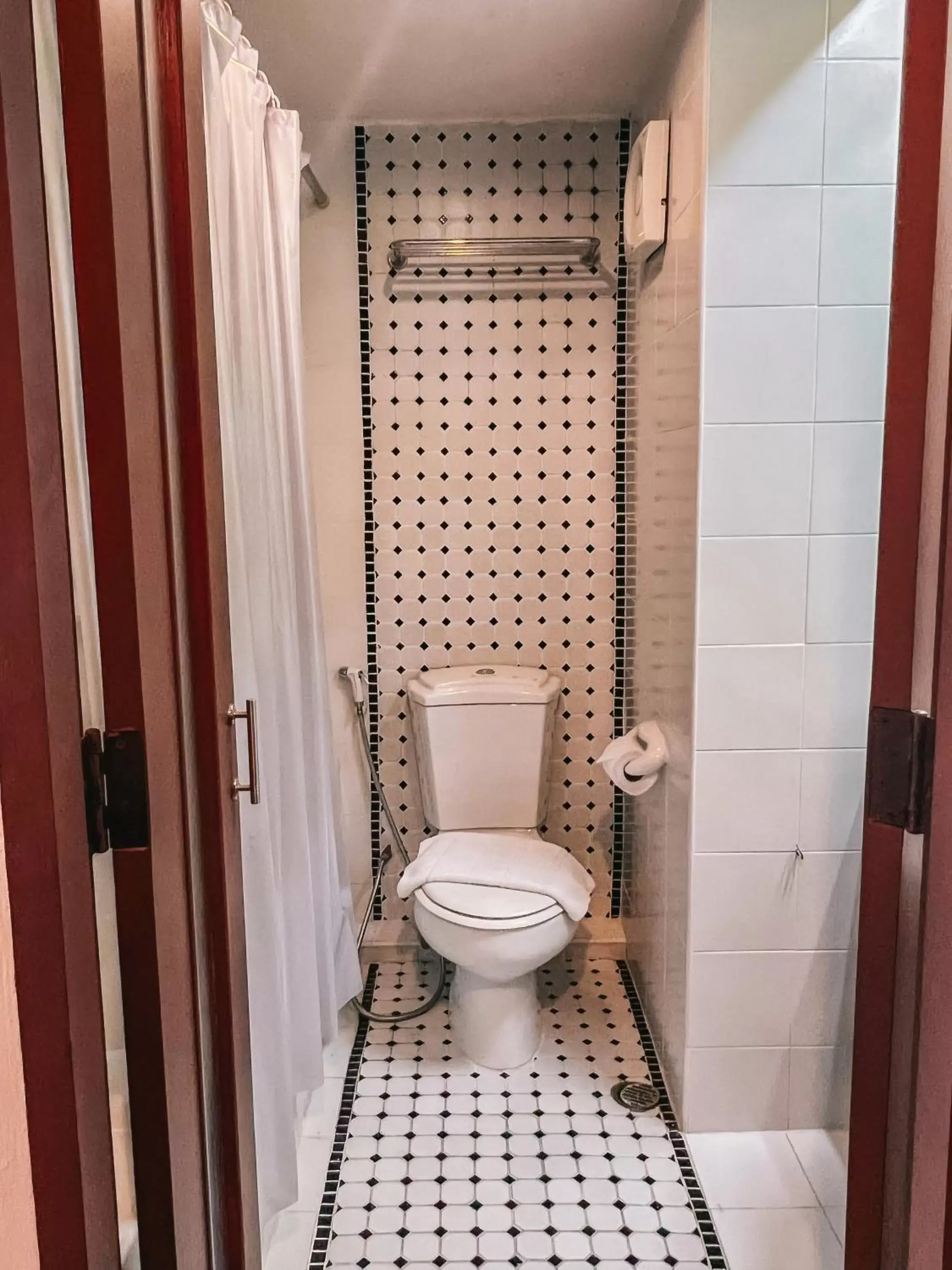 Bathroom in Neo Hatyai Hotel