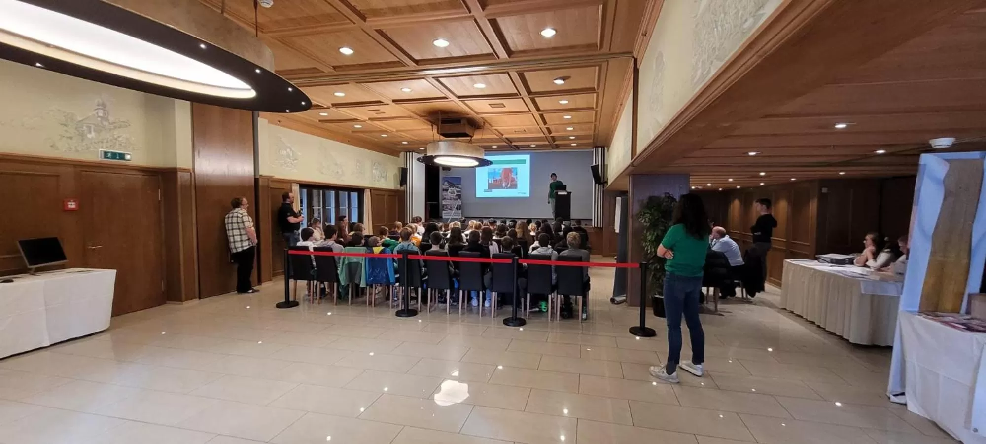 Business facilities in Hotel Post