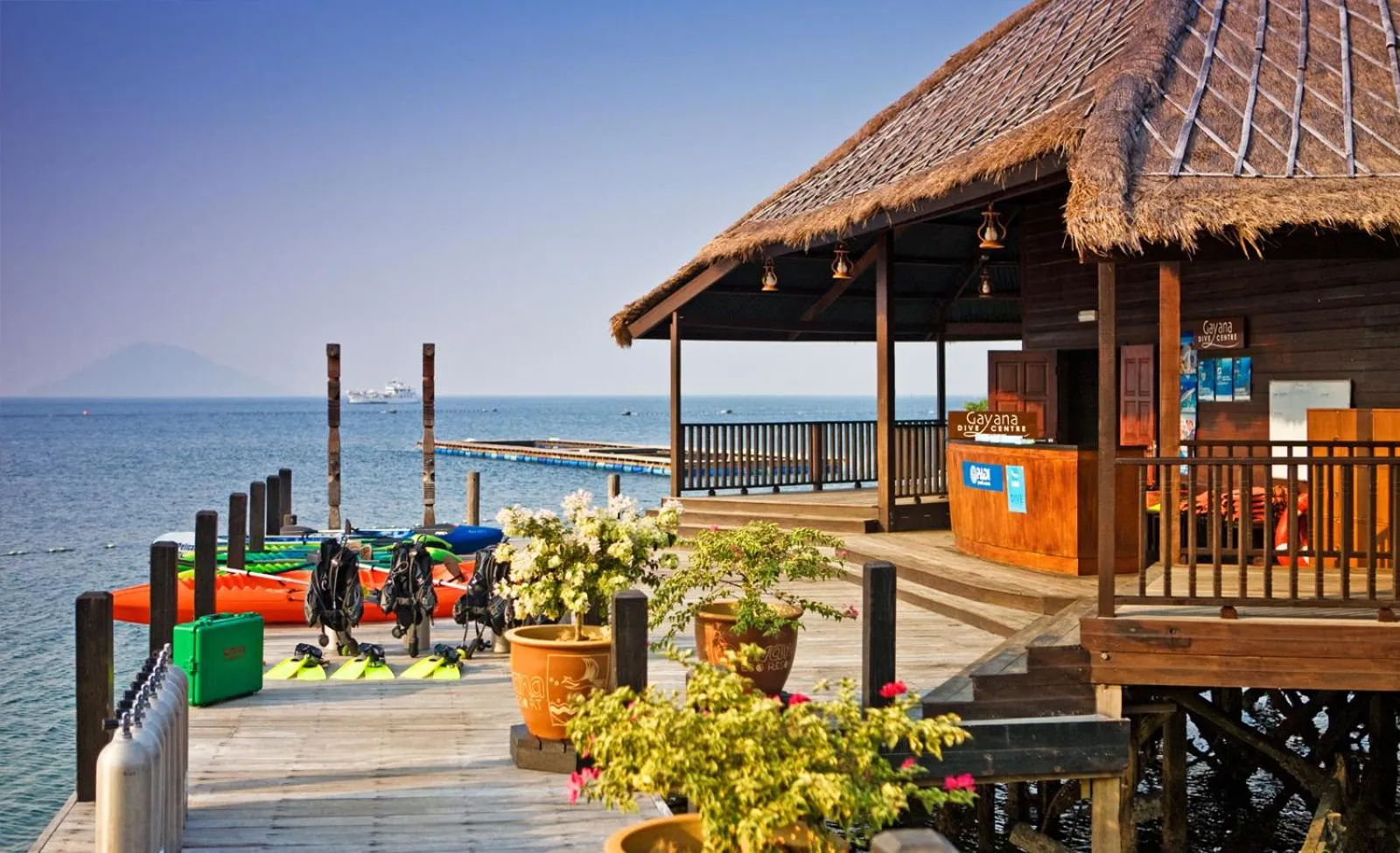 Property building in Gayana Marine Resort