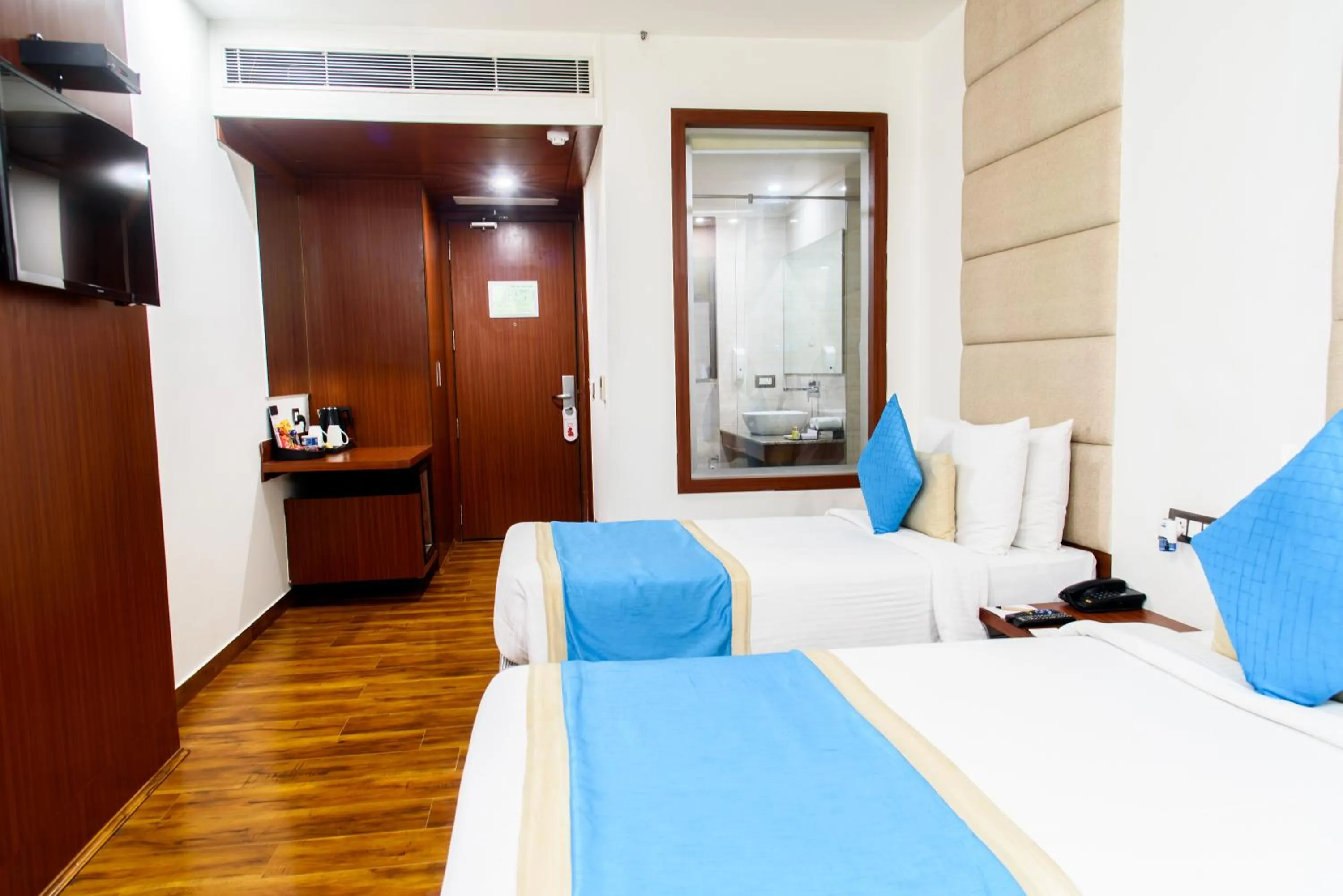 Bed in Hotel Ascent Biz
