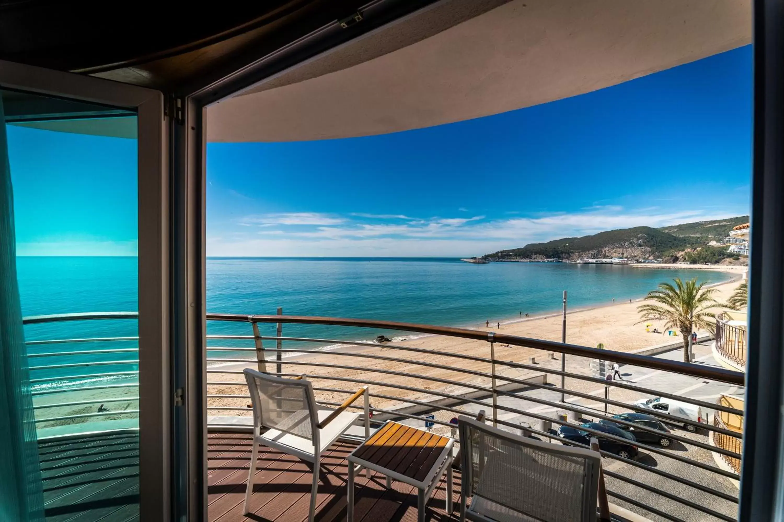 Suite with Sea View in SANA Sesimbra Hotel