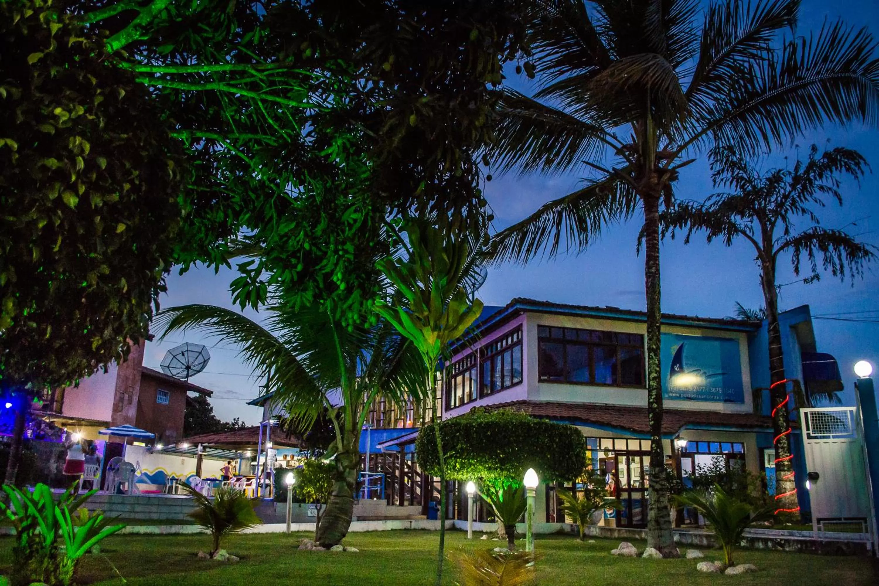 Facade/entrance in Hotel Porto das Ancoras
