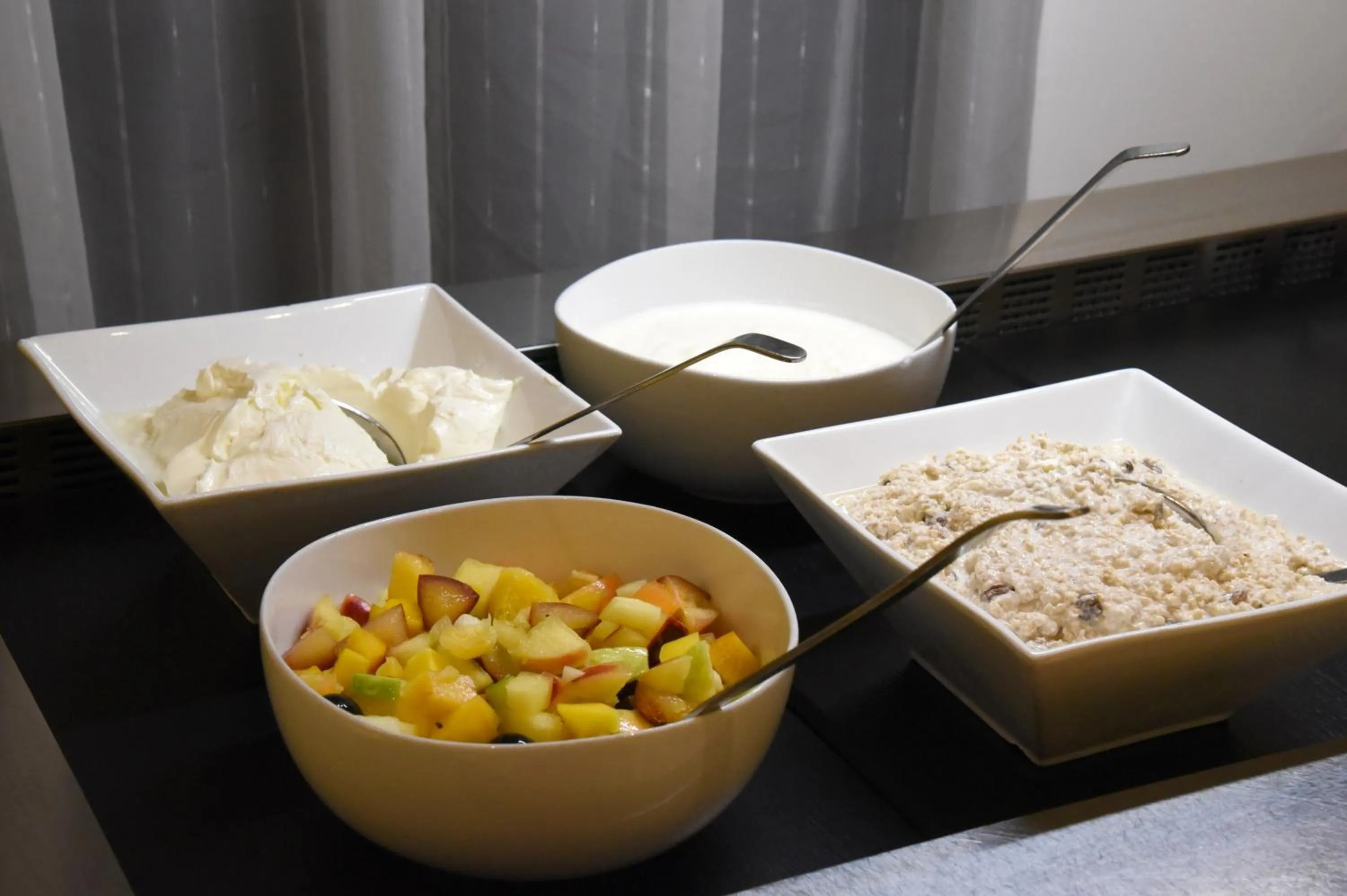 Breakfast in ACHAT Hotel München Süd