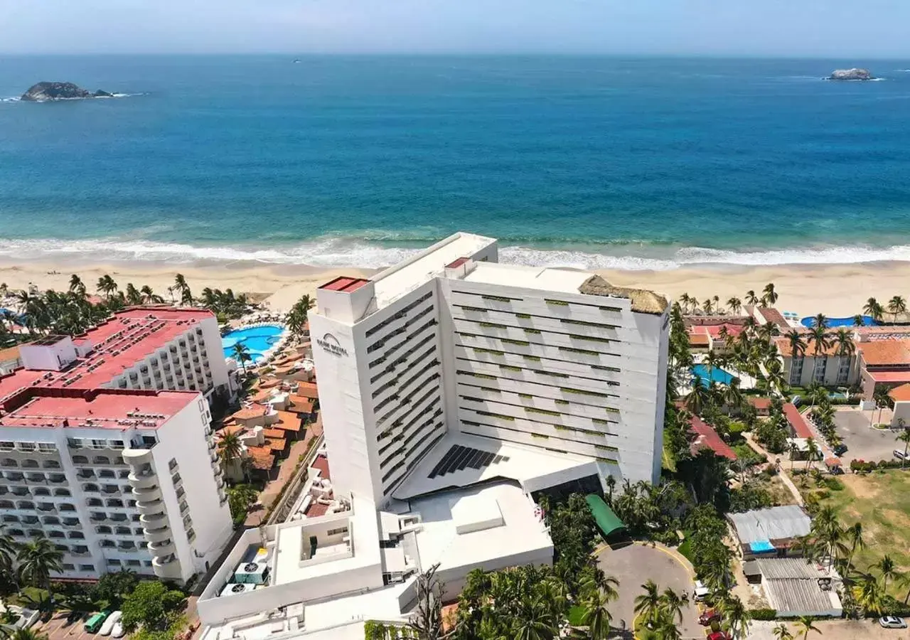 Property building, Bird's-eye View in Park Royal Beach Ixtapa - All Inclusive