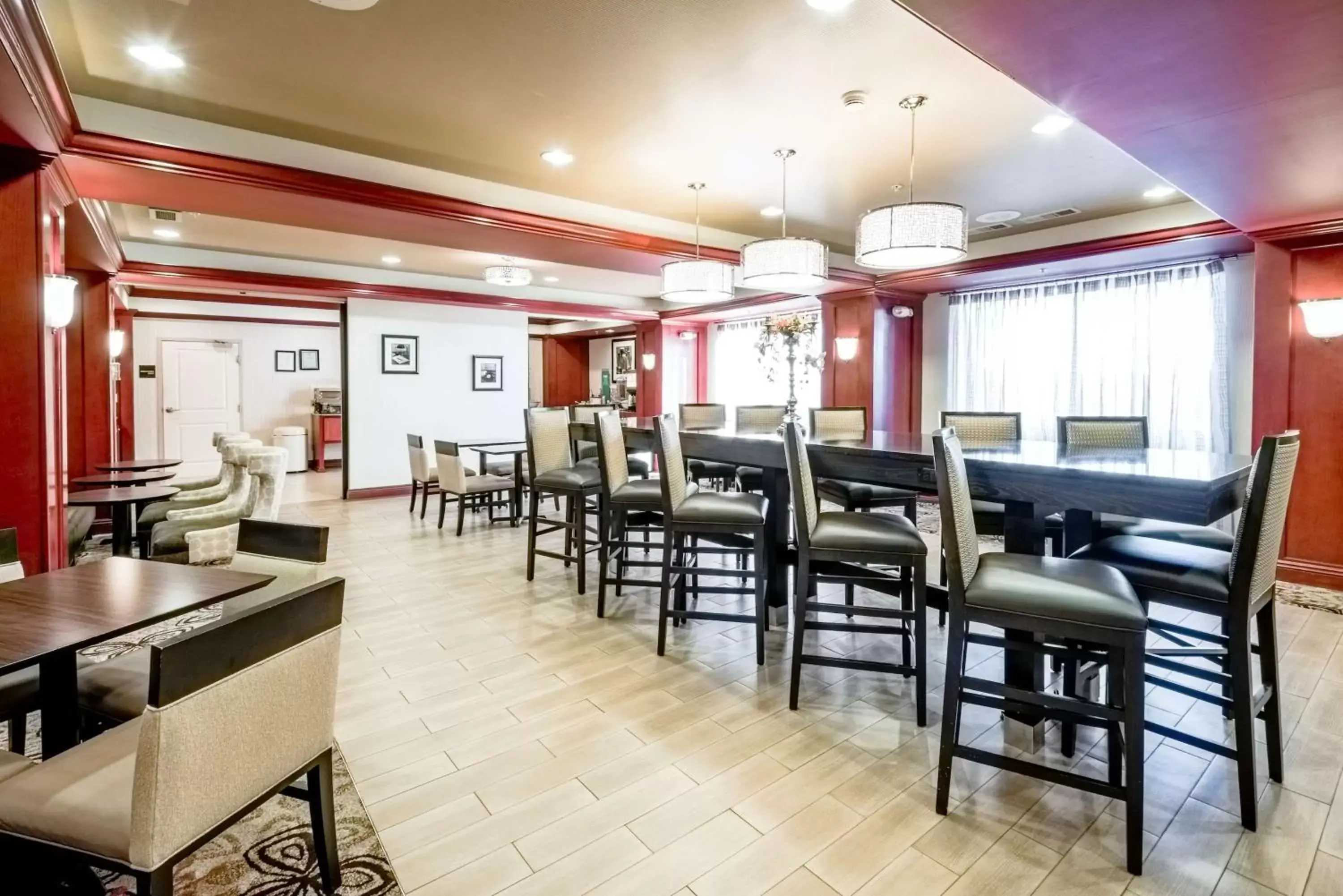 Dining area, Restaurant/Places to Eat in Hampton Inn Montgomery-South-Airport