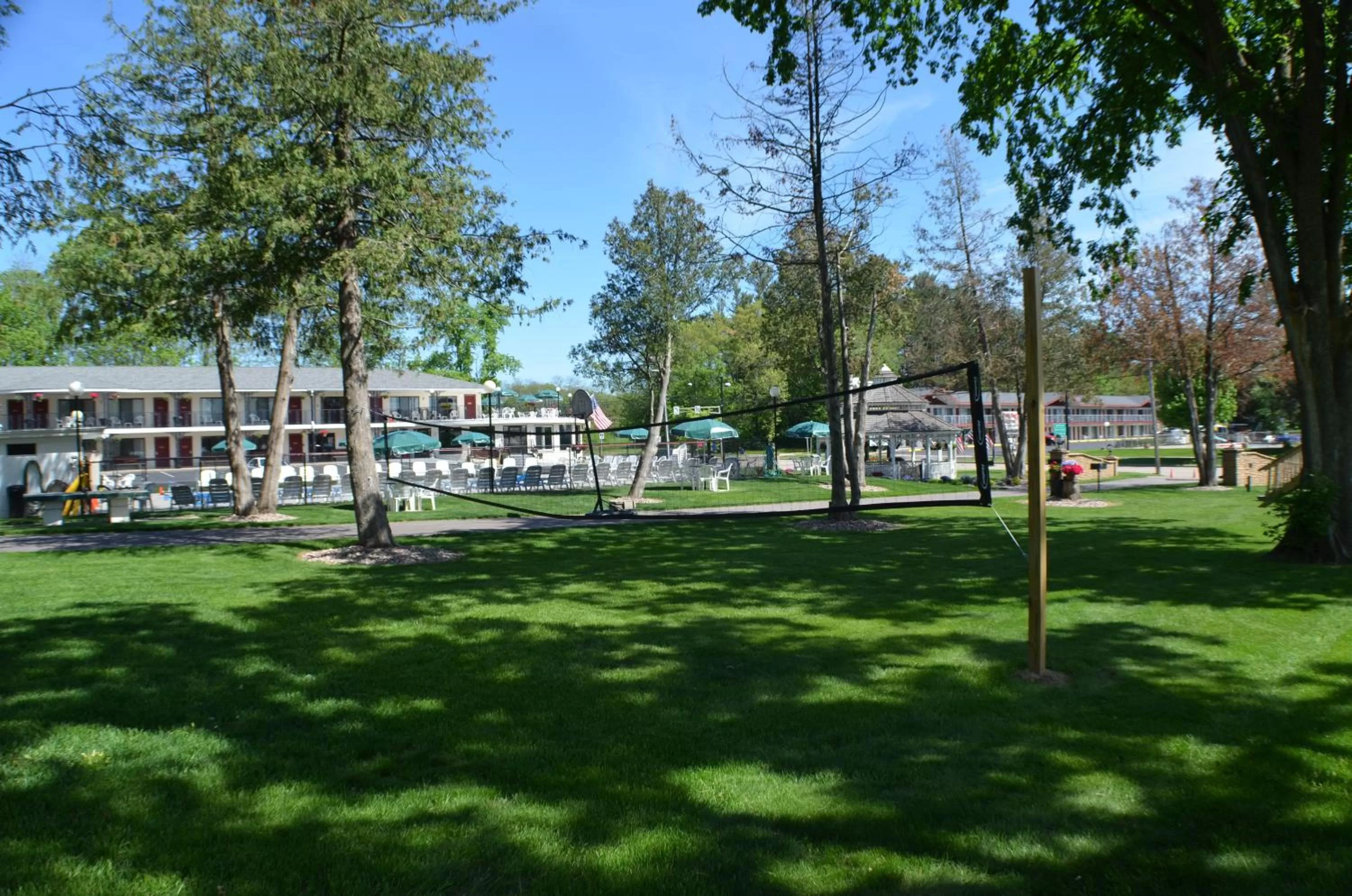 Day in Amber's Inn and Suites