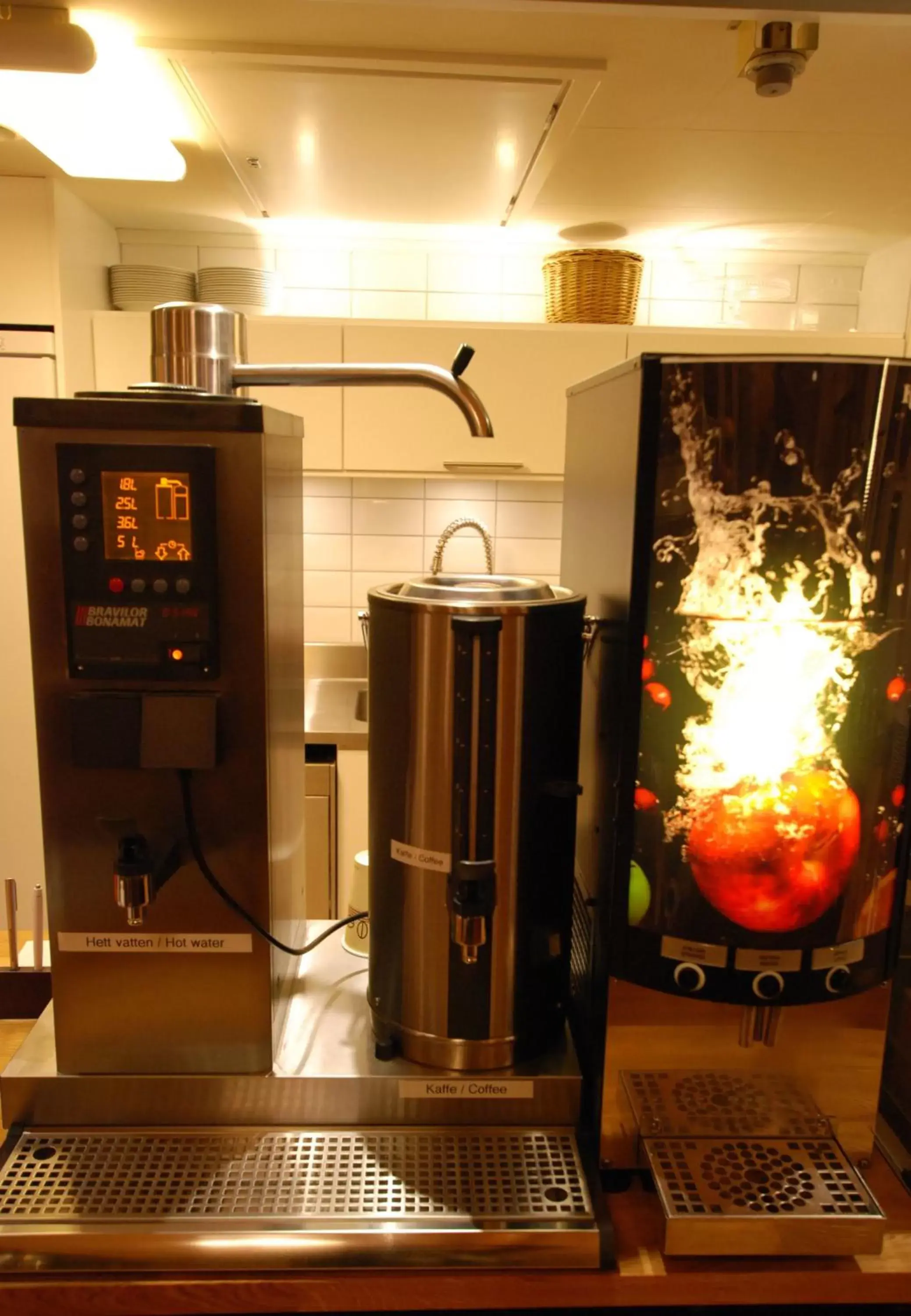 Coffee/tea facilities in Sure Hotel by Best Western Centralhotellet