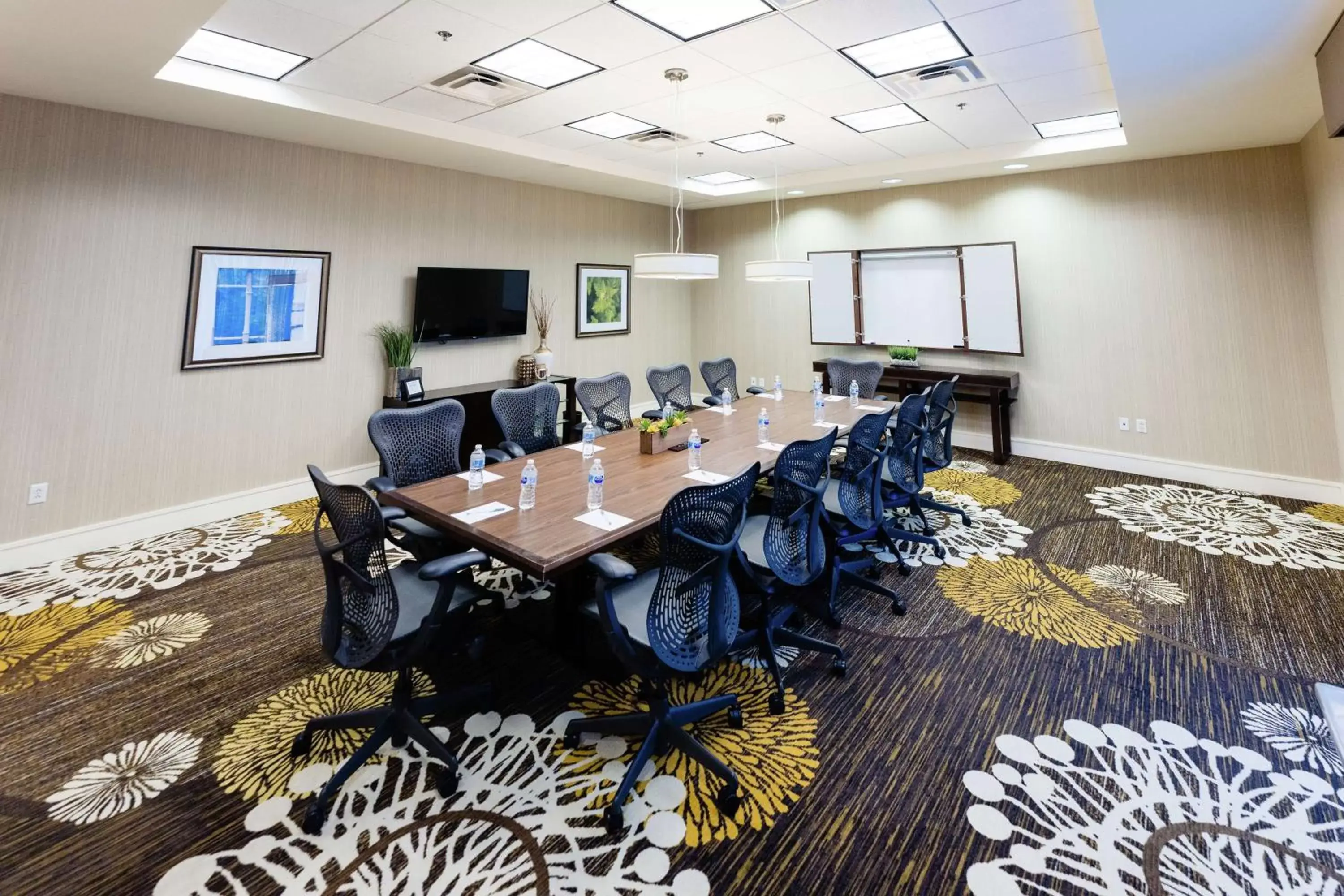Meeting/conference room in Hilton Garden Inn Exton-West Chester
