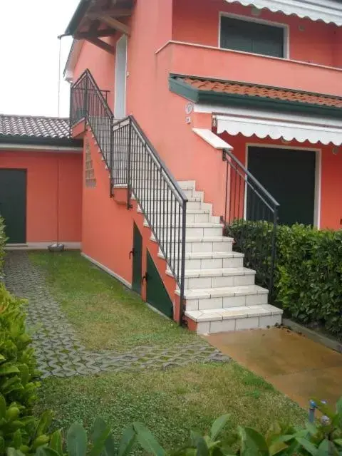 Junior Suite with Pool View in Villaggio dei Fiori Apart- Hotel 3 Stars - Family Resort Junior Suite with Pool View in Villaggio dei Fiori Apart- Hotel 3 Stars - Family Resort