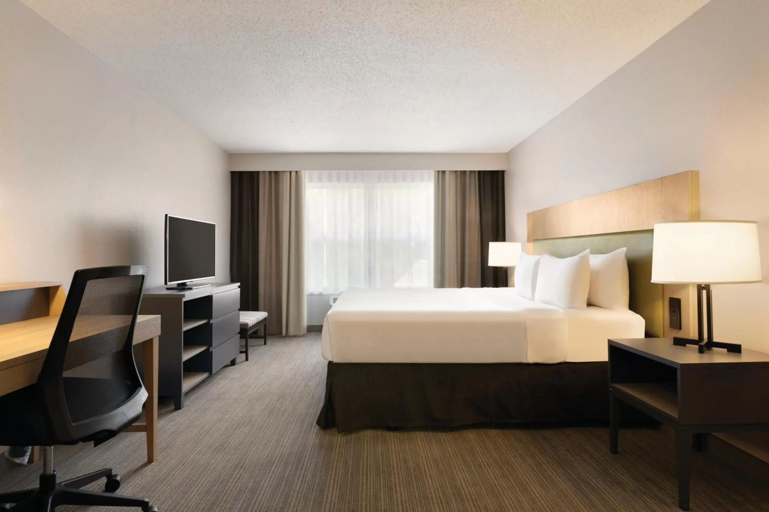 Area and facilities in Country Inn & Suites by Radisson, Brooklyn Center, MN