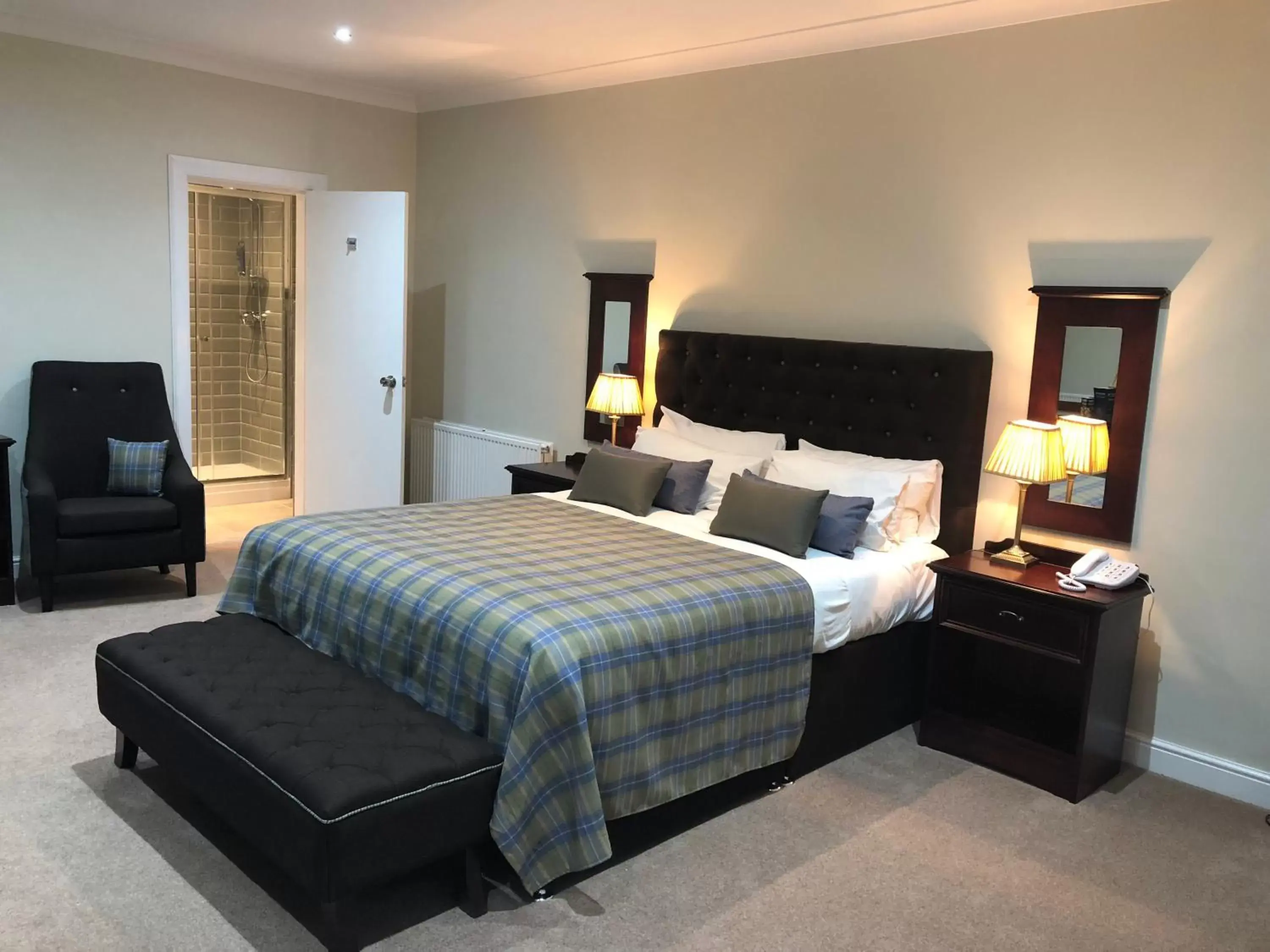 Bedroom, Bed in Ben Nevis Hotel & Leisure Club