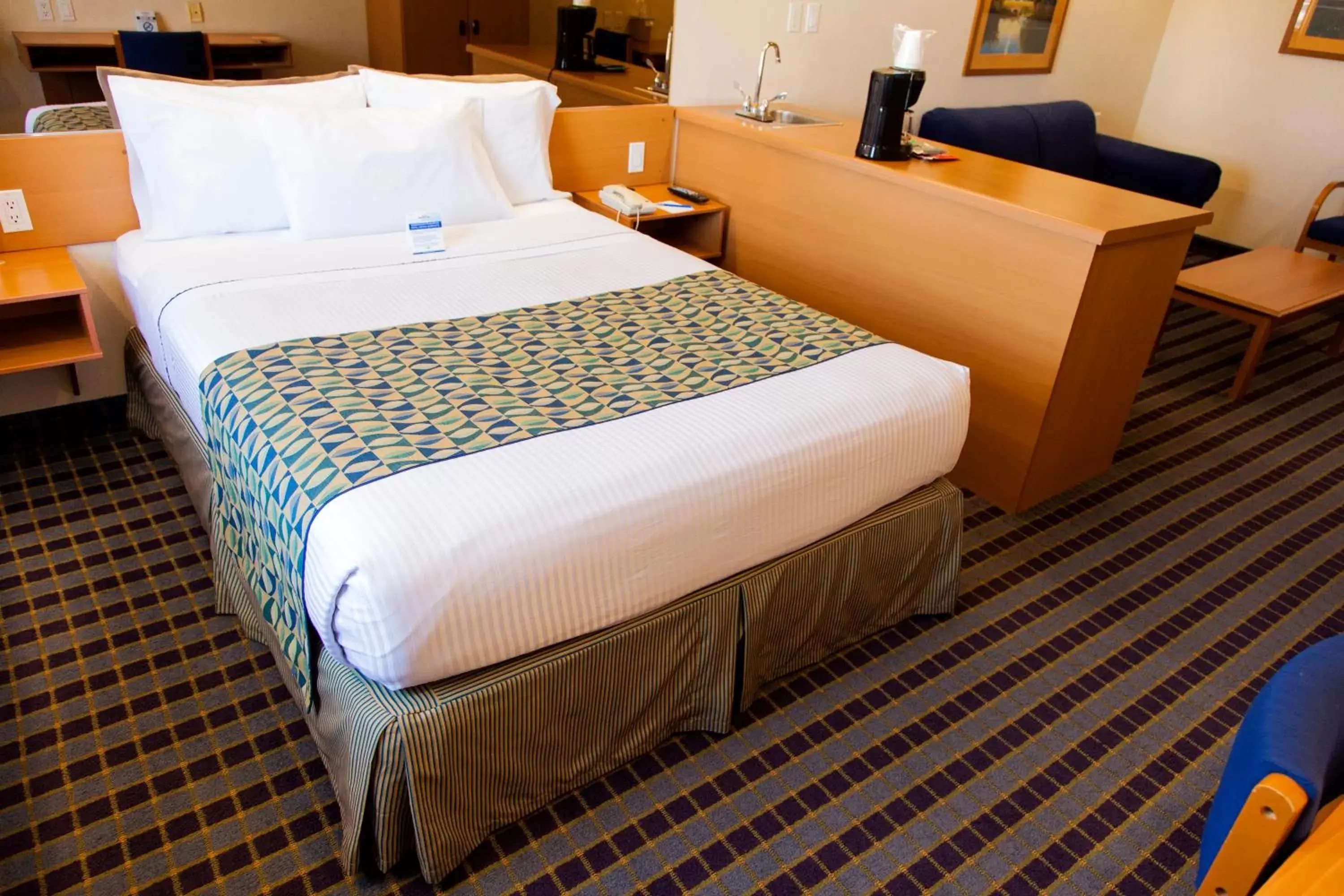 Bed in Microtel Inn & Suites by Wyndham Chihuahua