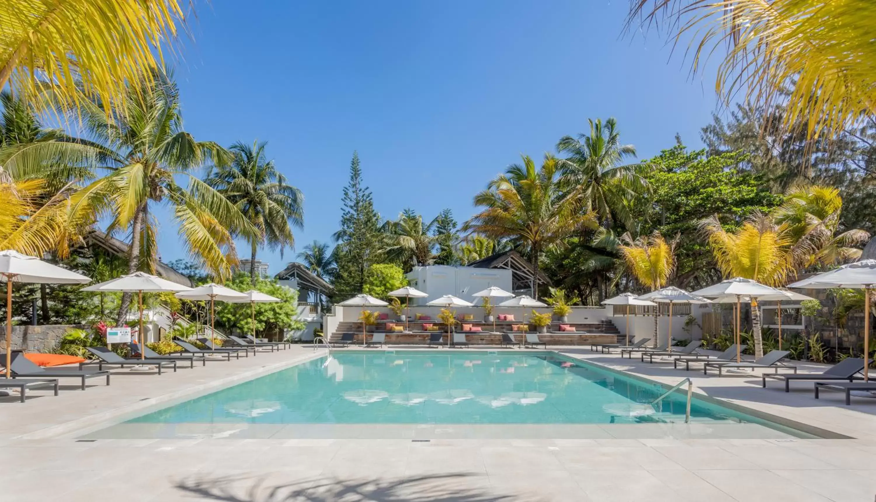 Pool view in Sunrise Attitude (Adults Only) Pool view in Sunrise Attitude (Adults Only)