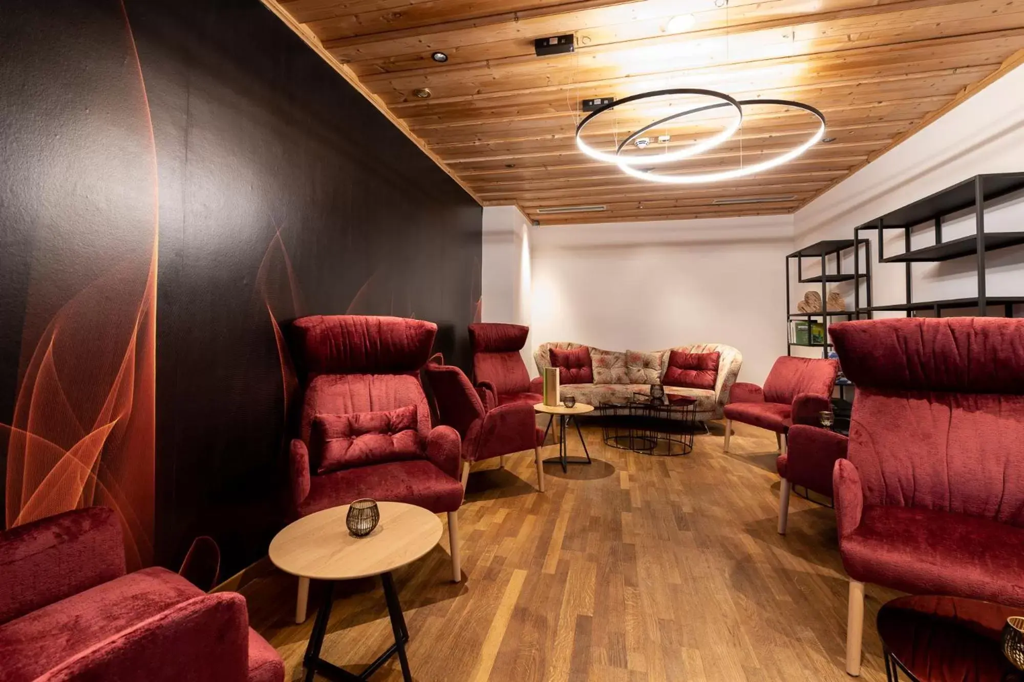 Lounge or bar, Seating Area in Landrefugium Obermüller Balancehotel