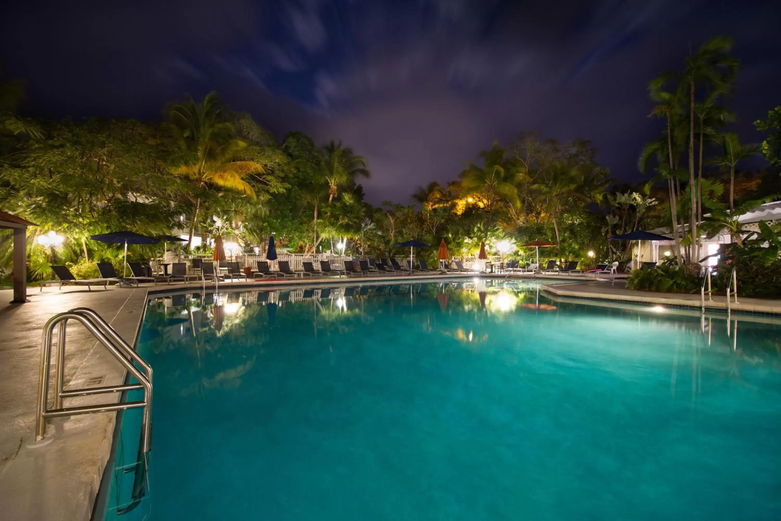Swimming Pool in Banana Bay Resort & Marina