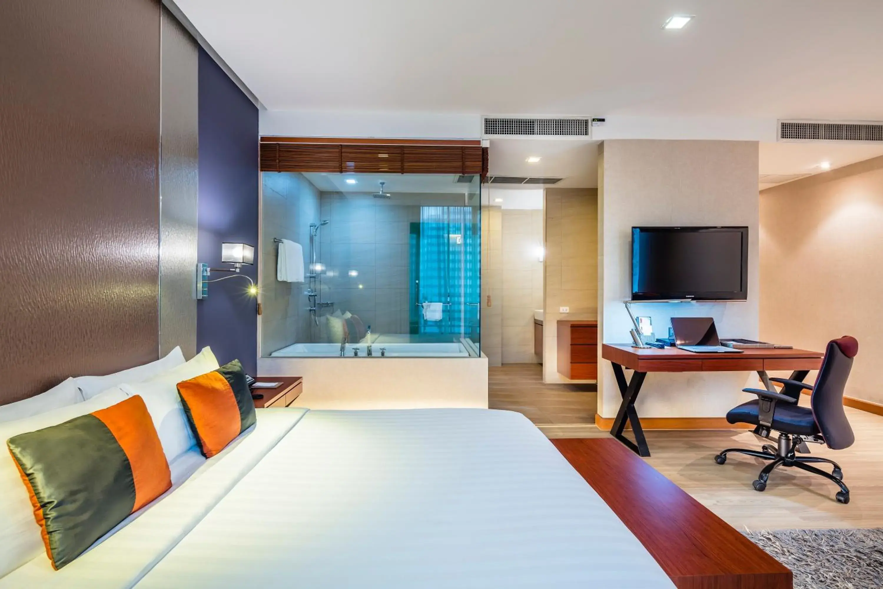 Hotel Solo, Sukhumvit 2, Bangkok - SHA Extra Plus