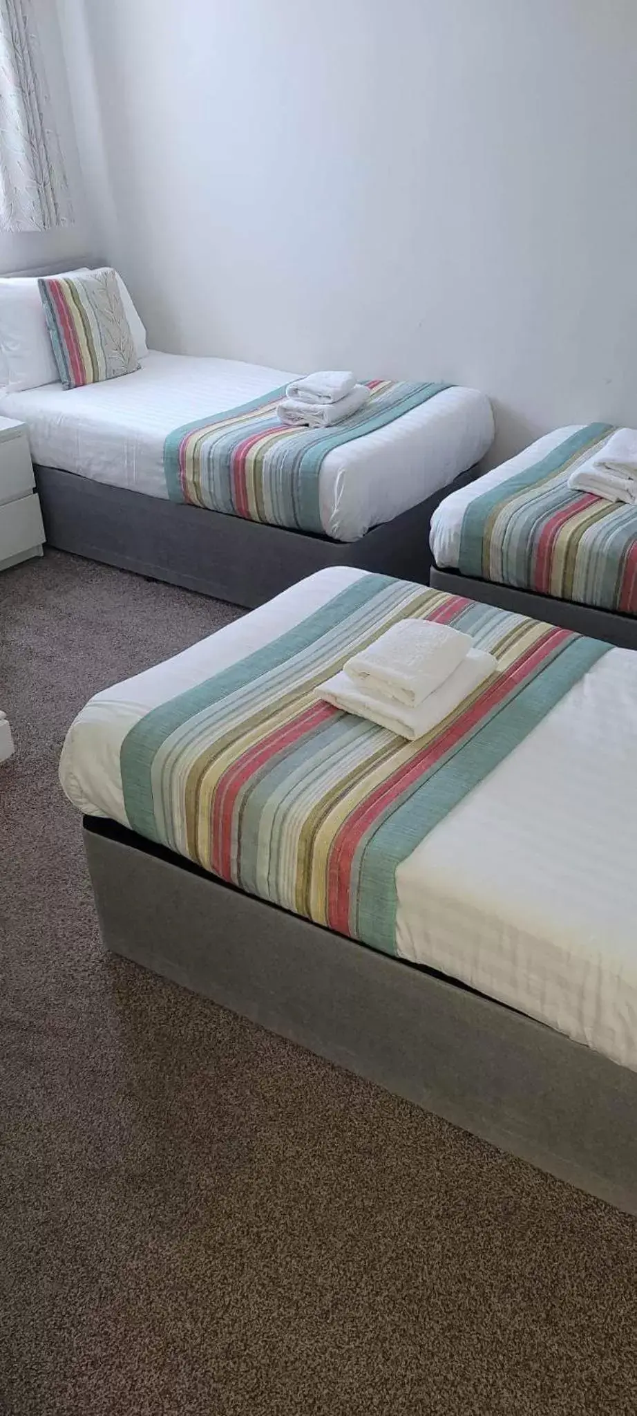 Bedroom, Bed in The Georgian Hollies Hotel