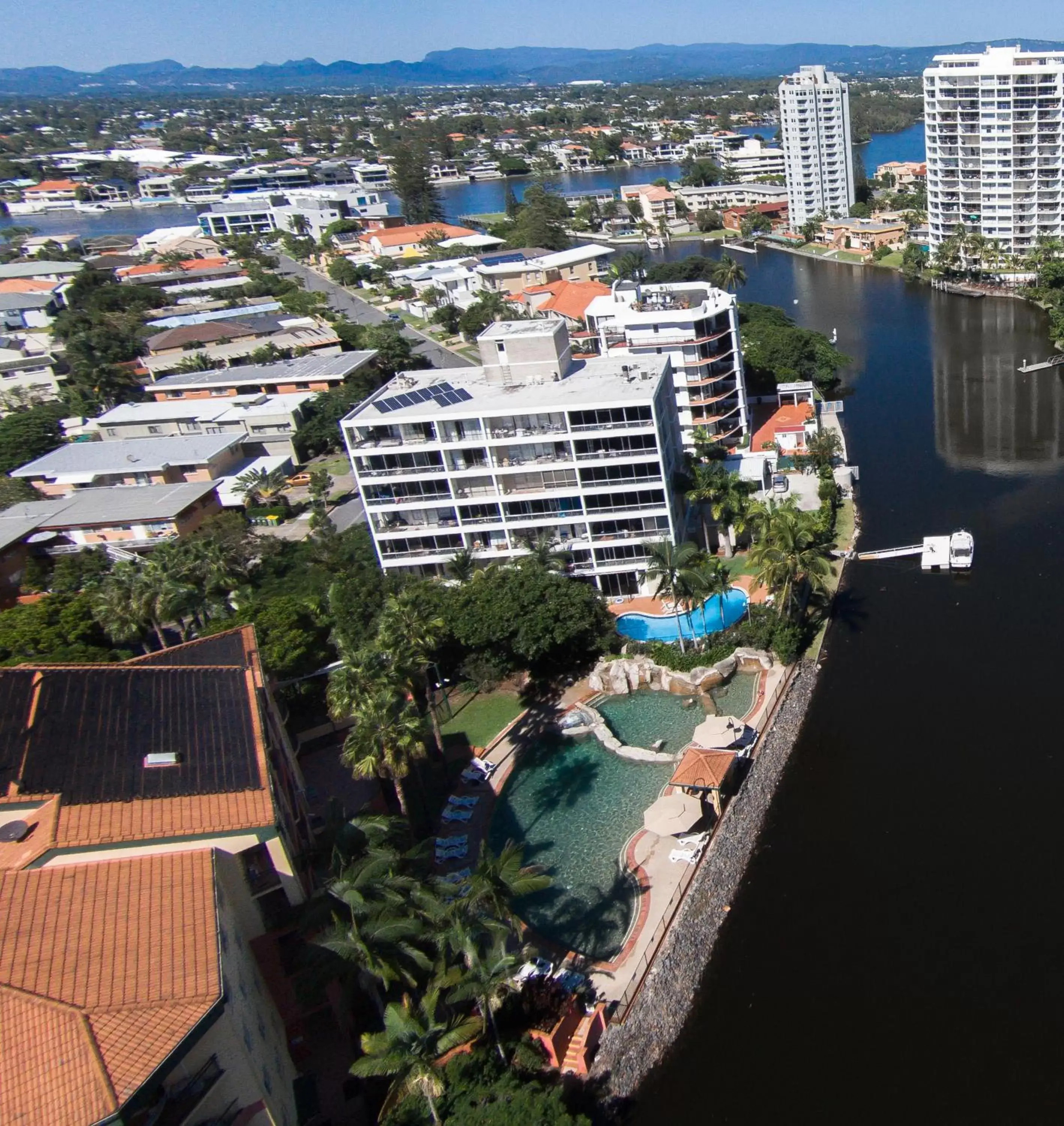 Bird's eye view, Bird's-eye View in Paradise Island Resort