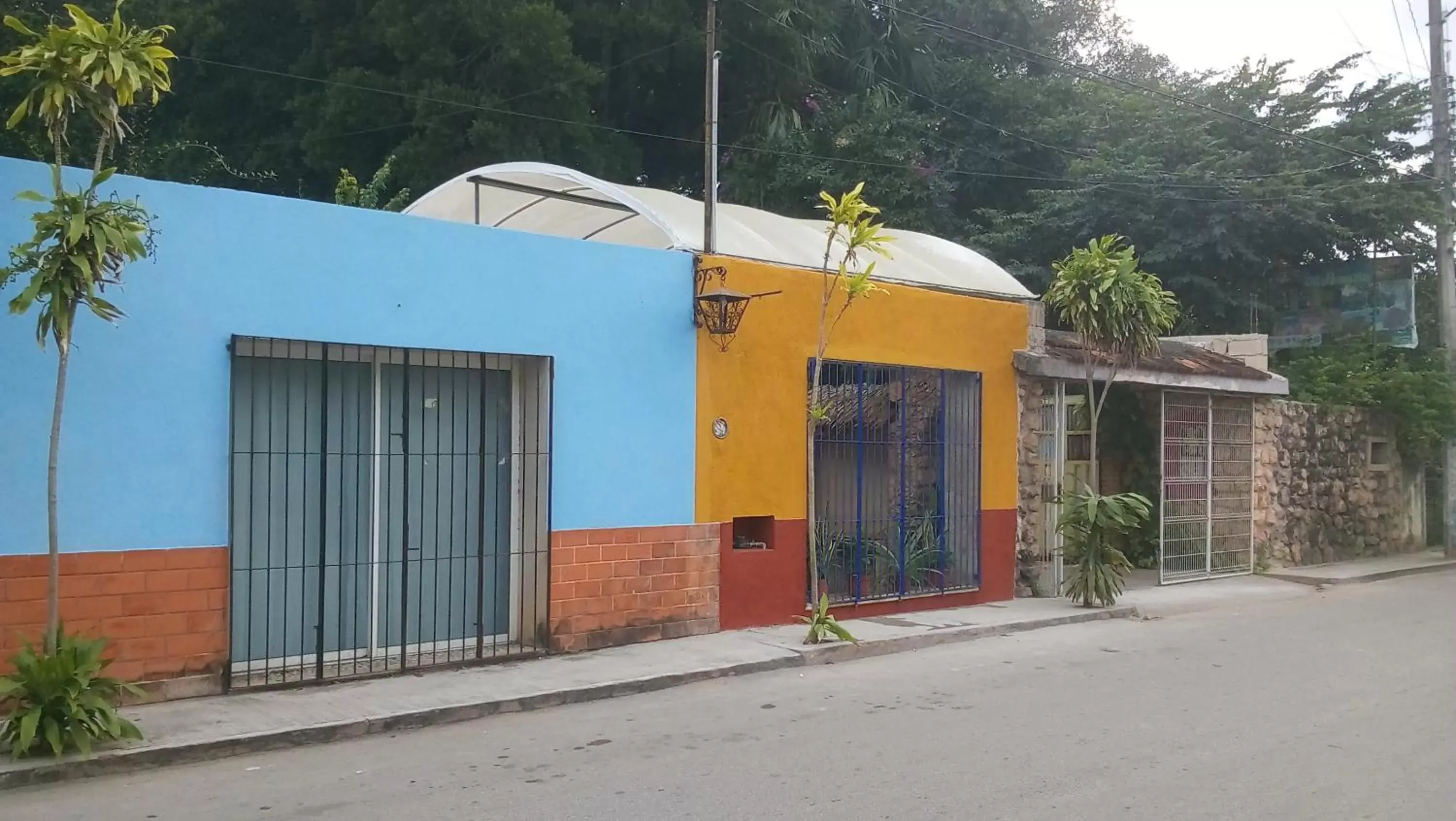 Property Building in Posada El Jardin