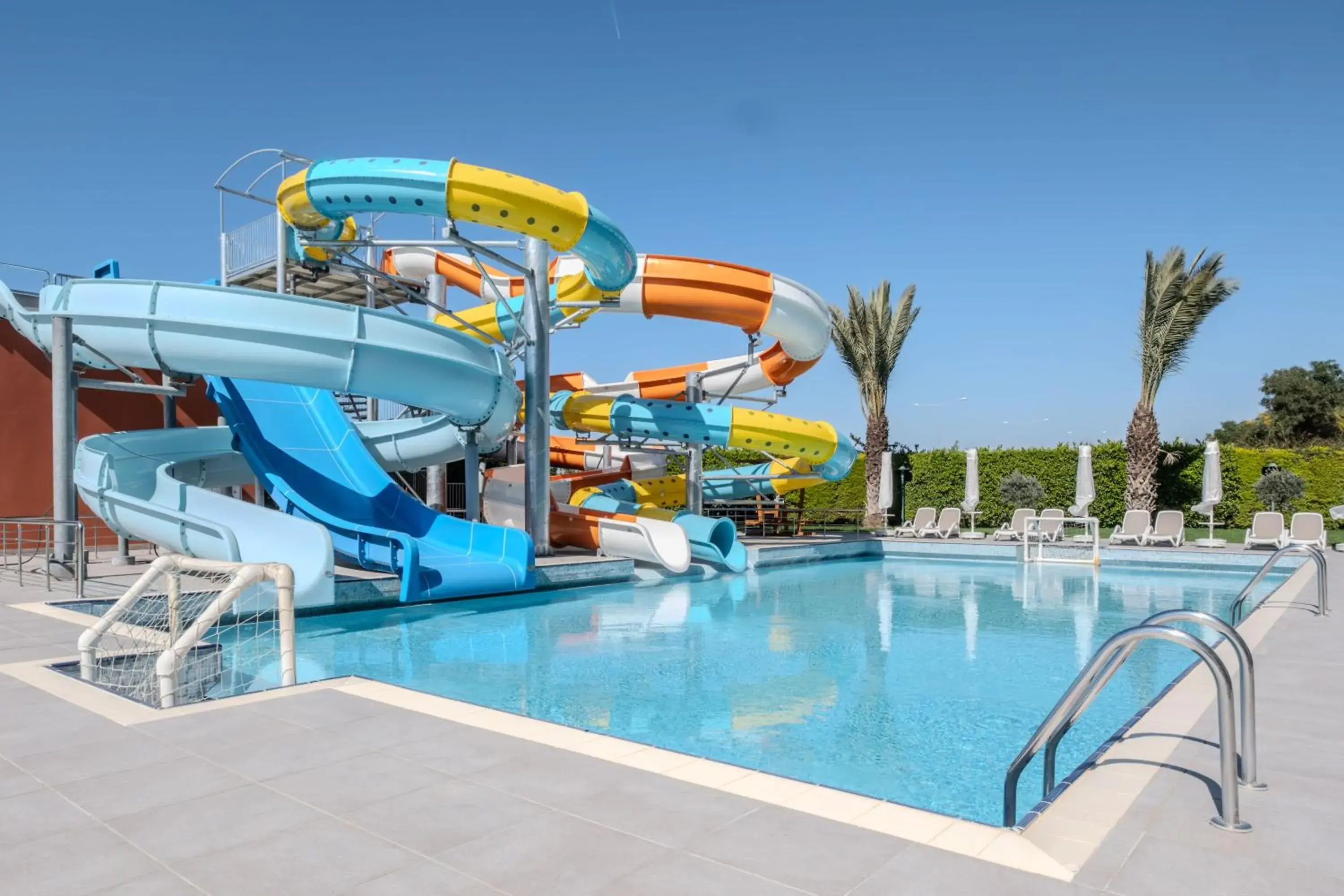 Aqua park, Water Park in Barut GOIA