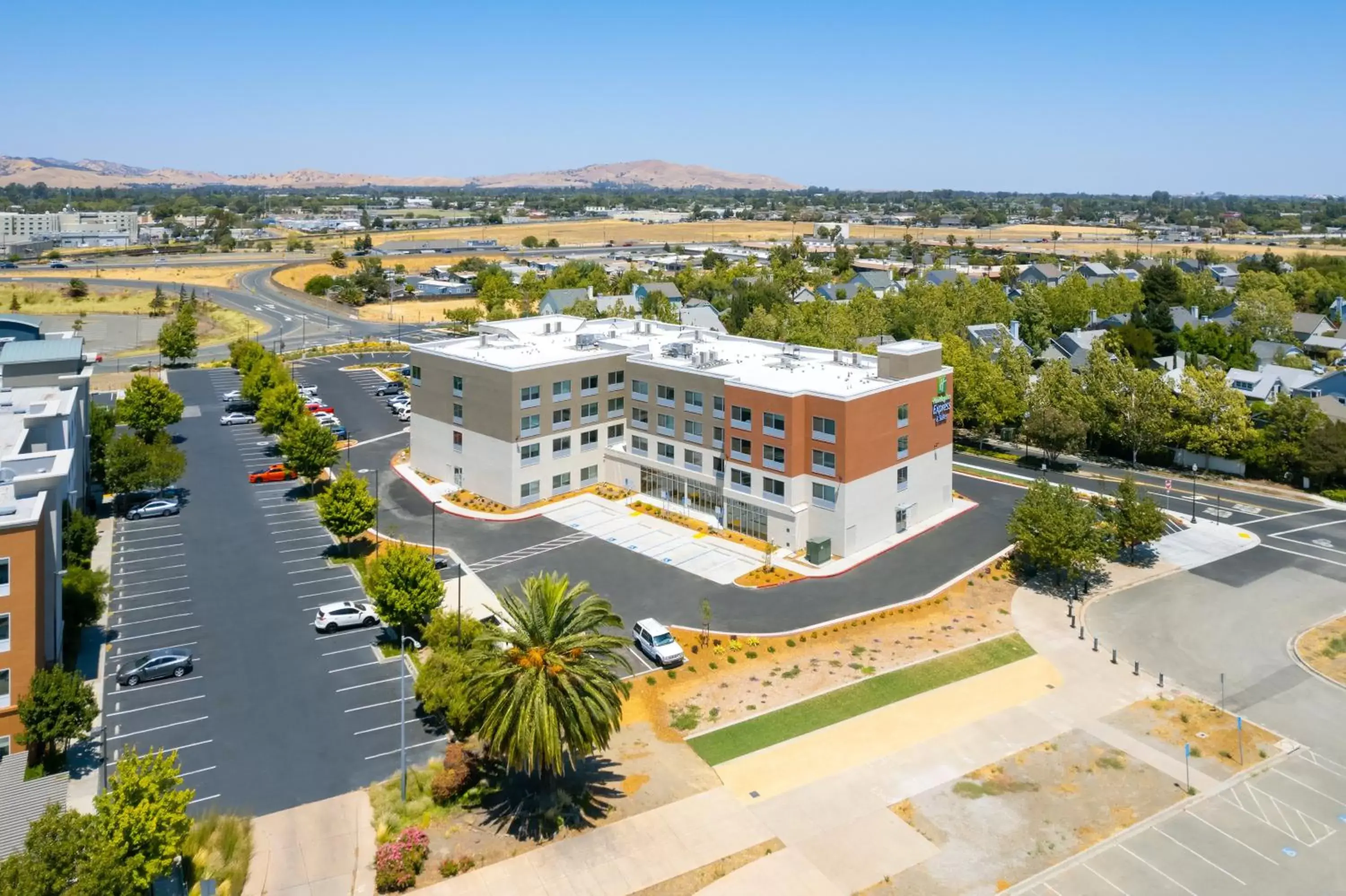 Property building, Bird's-eye View in Holiday Inn Express & Suites - Suisun City, an IHG Hotel