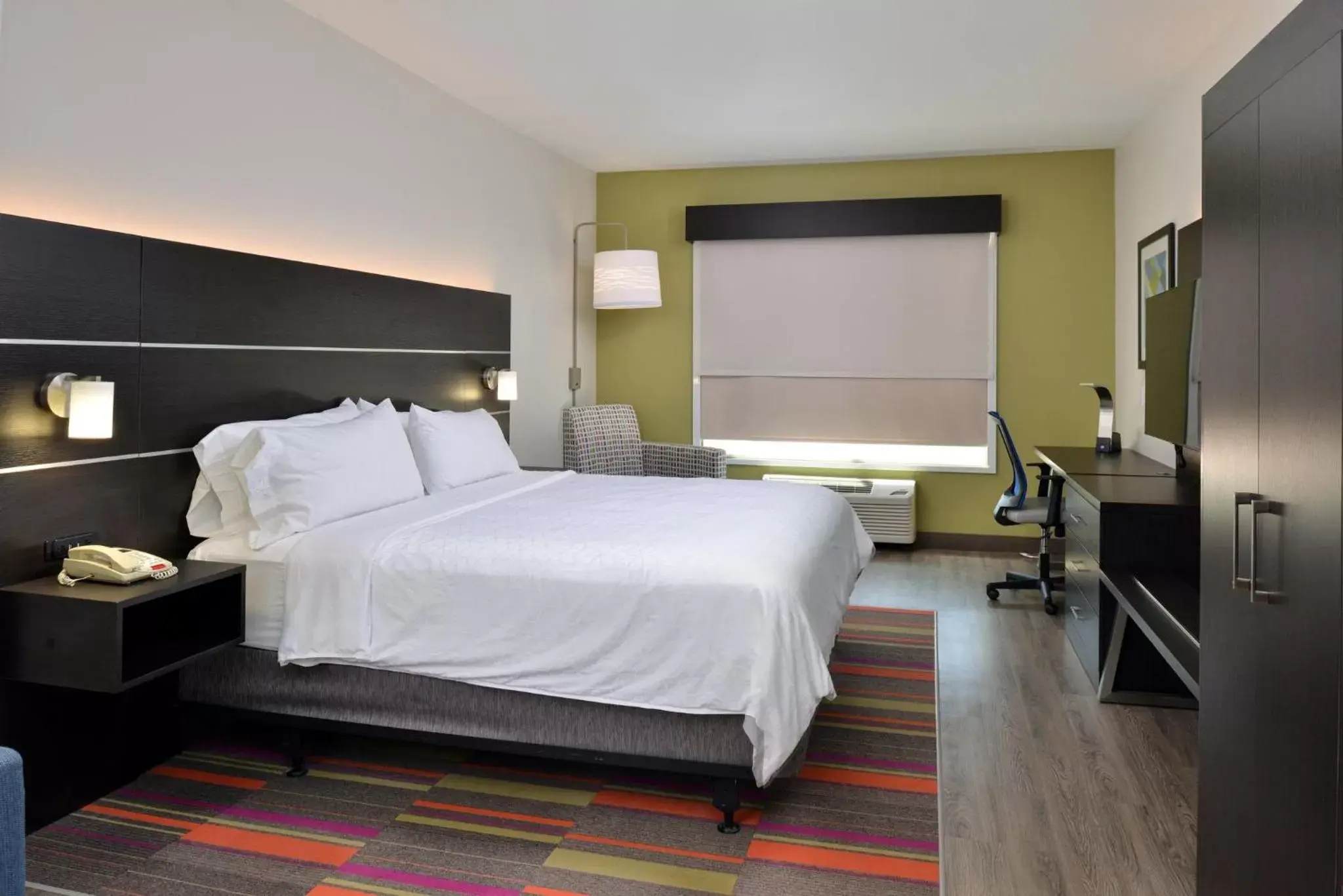 Photo of the whole room, Bed in Holiday Inn Express Hotel & Suites Royse City - RockwallRockwall - Royse City, an IHG Hotel