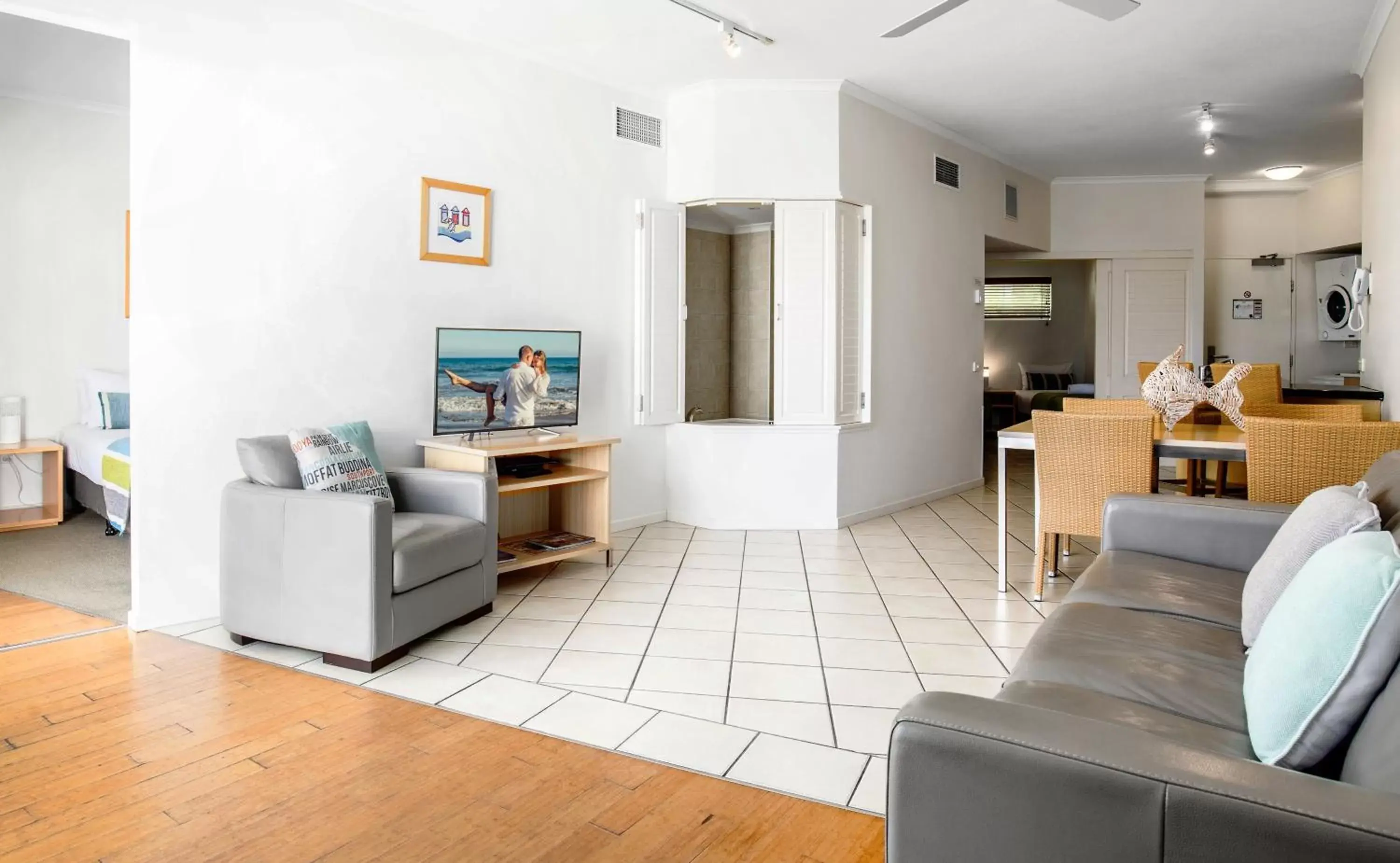 Living room, Seating Area in Rolling Surf Resort