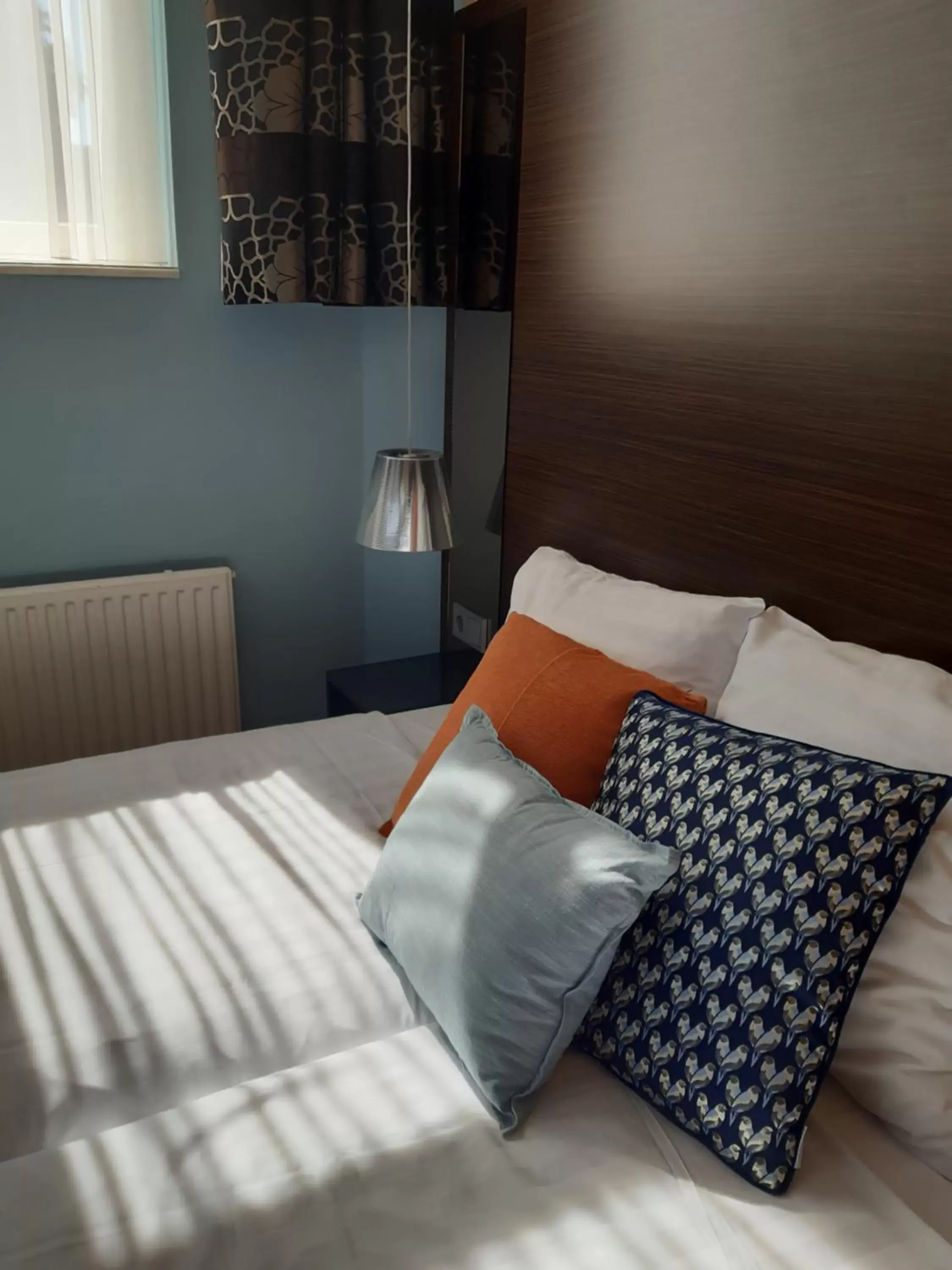 Decorative detail, Bed in Hotel De Villa