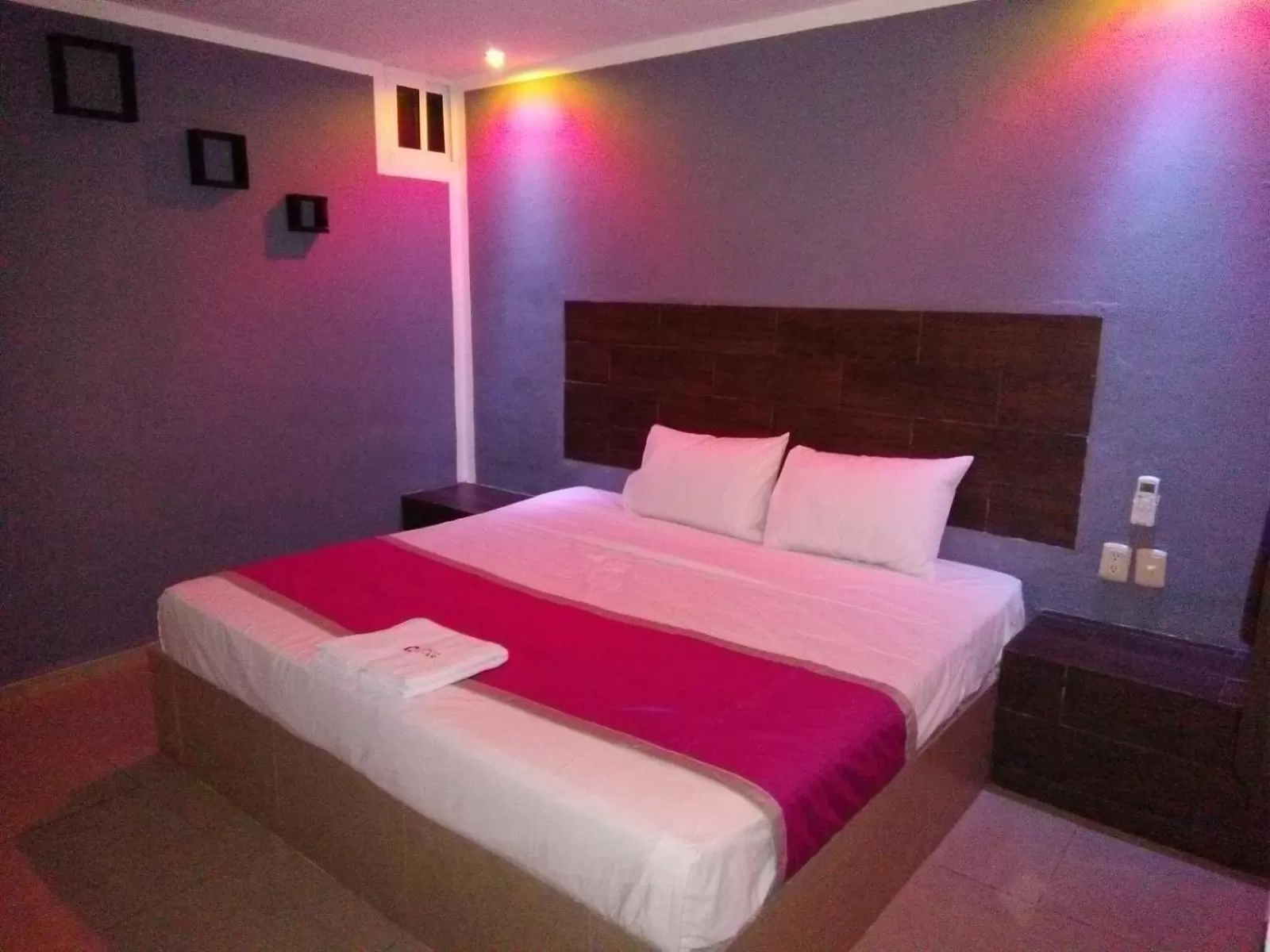 Bed in QATAR HOSPEDAJE