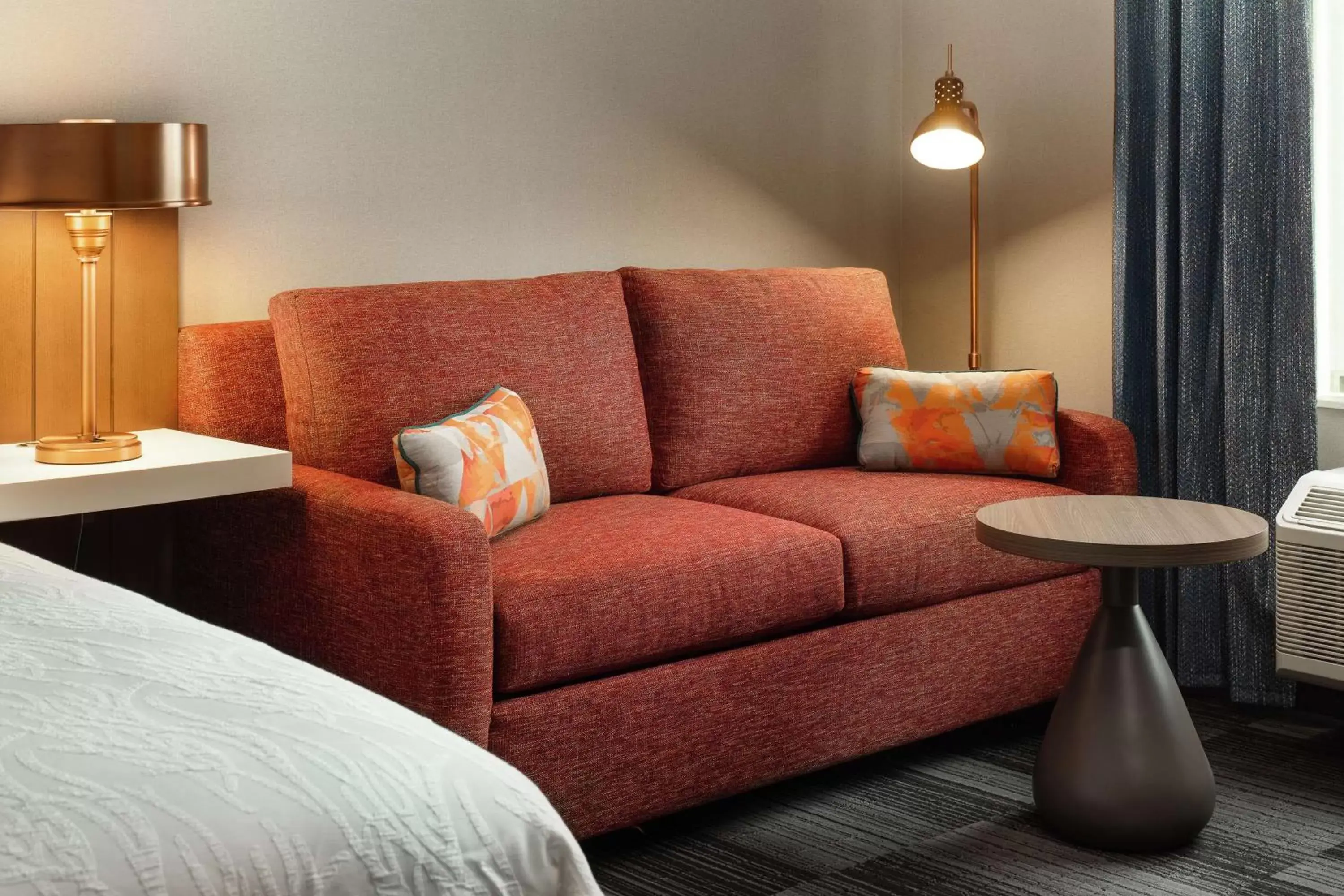 Living room, Seating Area in Hilton Garden Inn Sacramento Airport Natomas