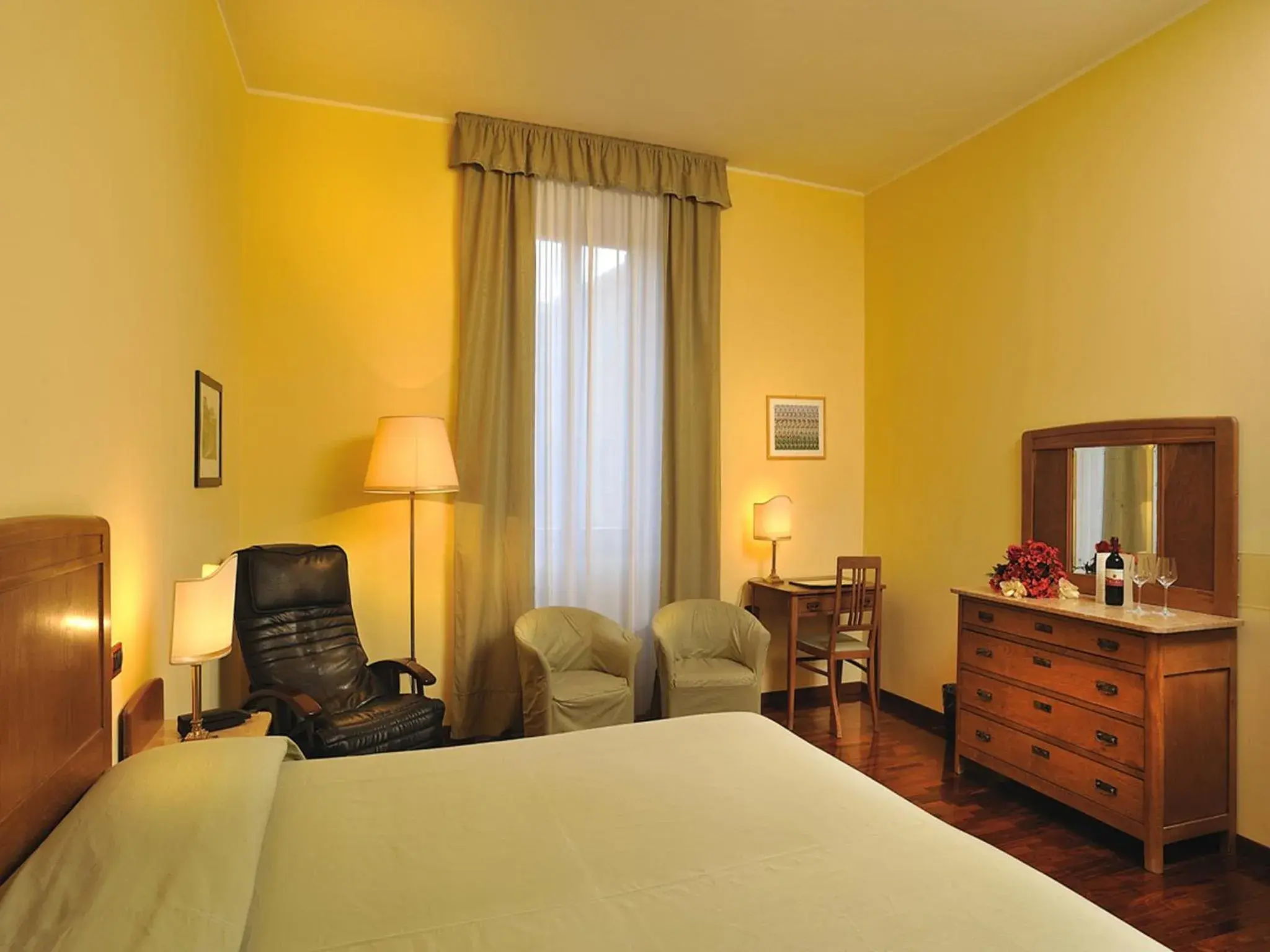 Photo of the whole room in Albergo San Domenico