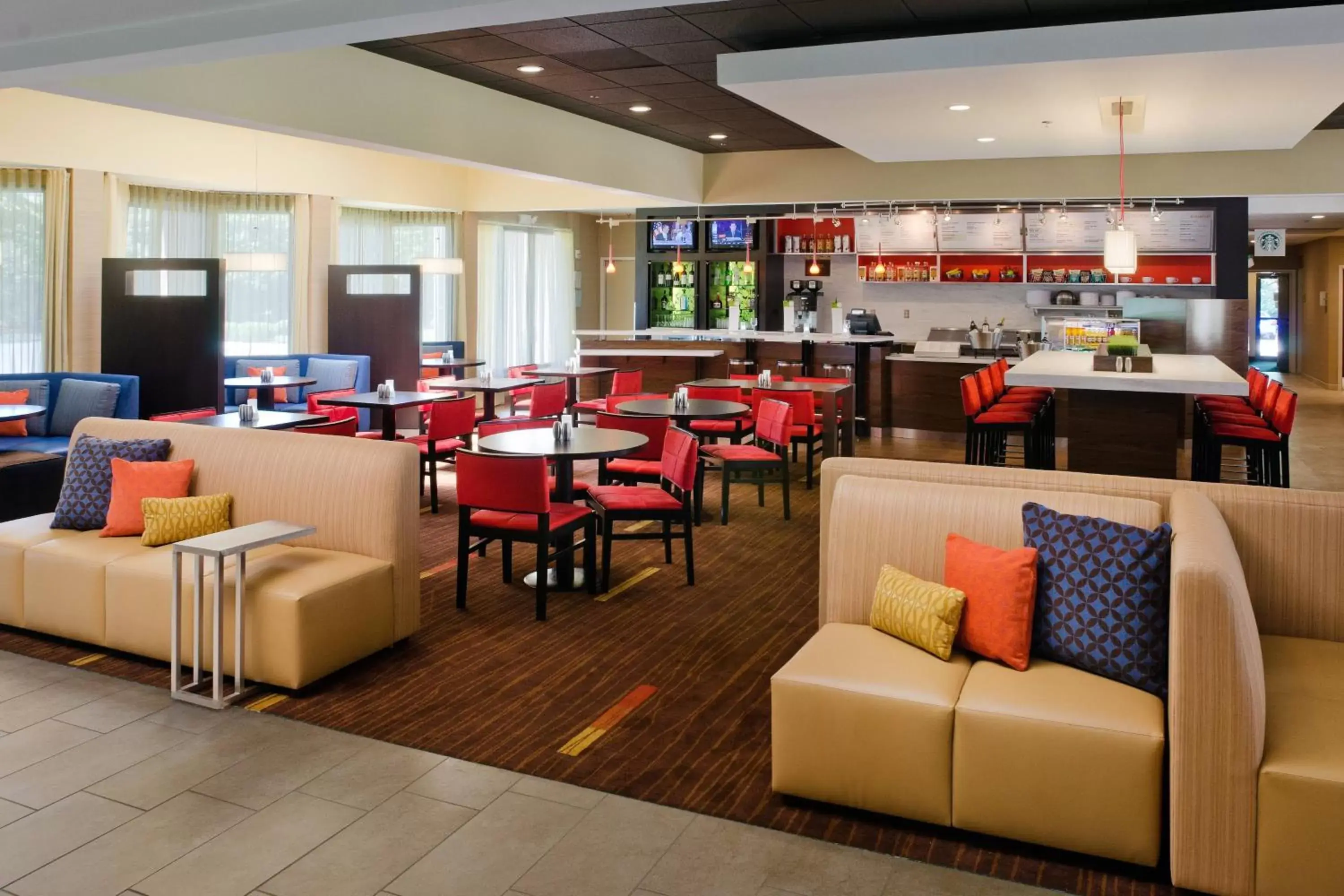 Lobby or reception, Restaurant/Places to Eat in Courtyard by Marriott Huntsville University Drive