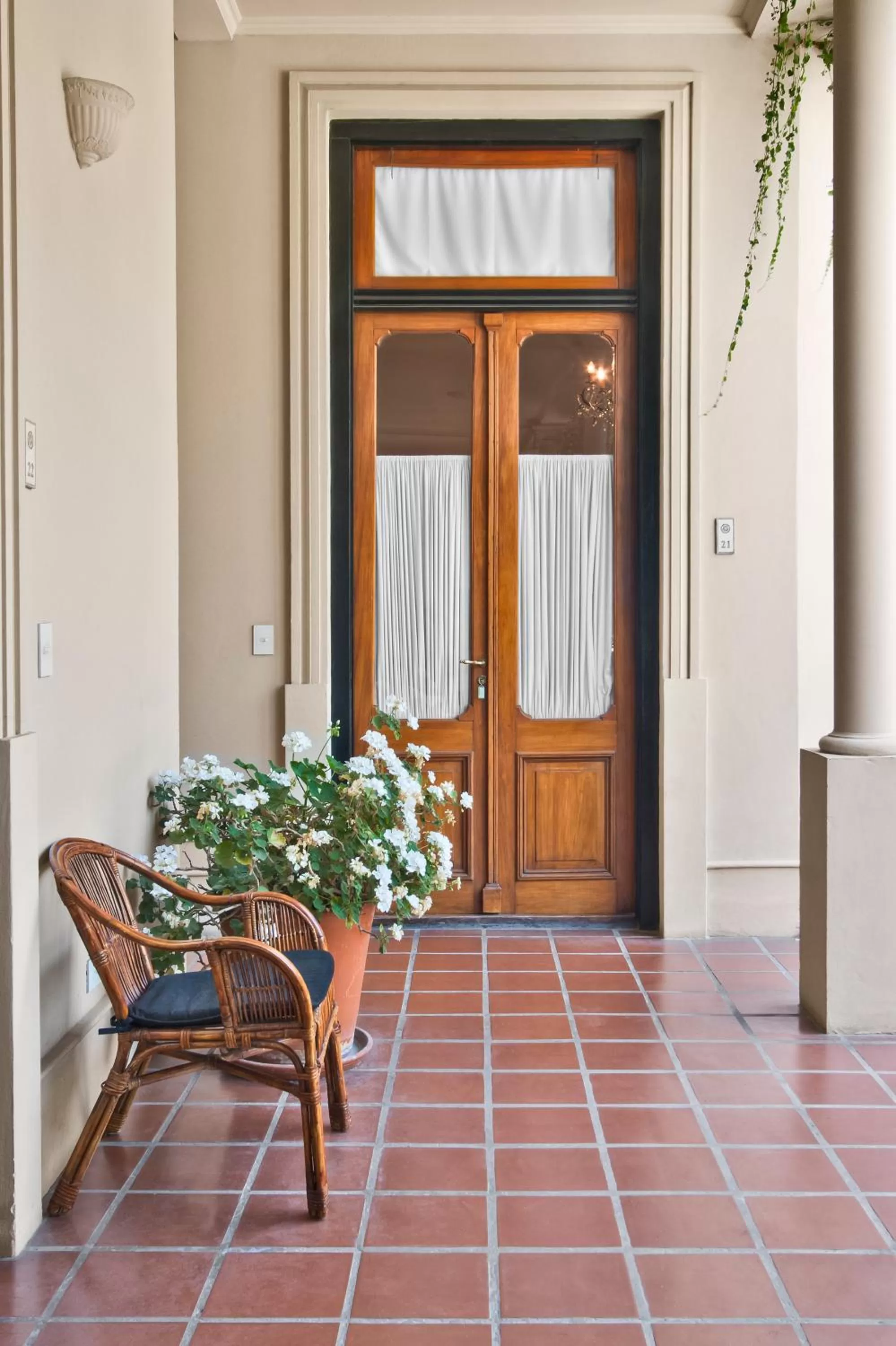 Decorative detail in Hotel del Casco