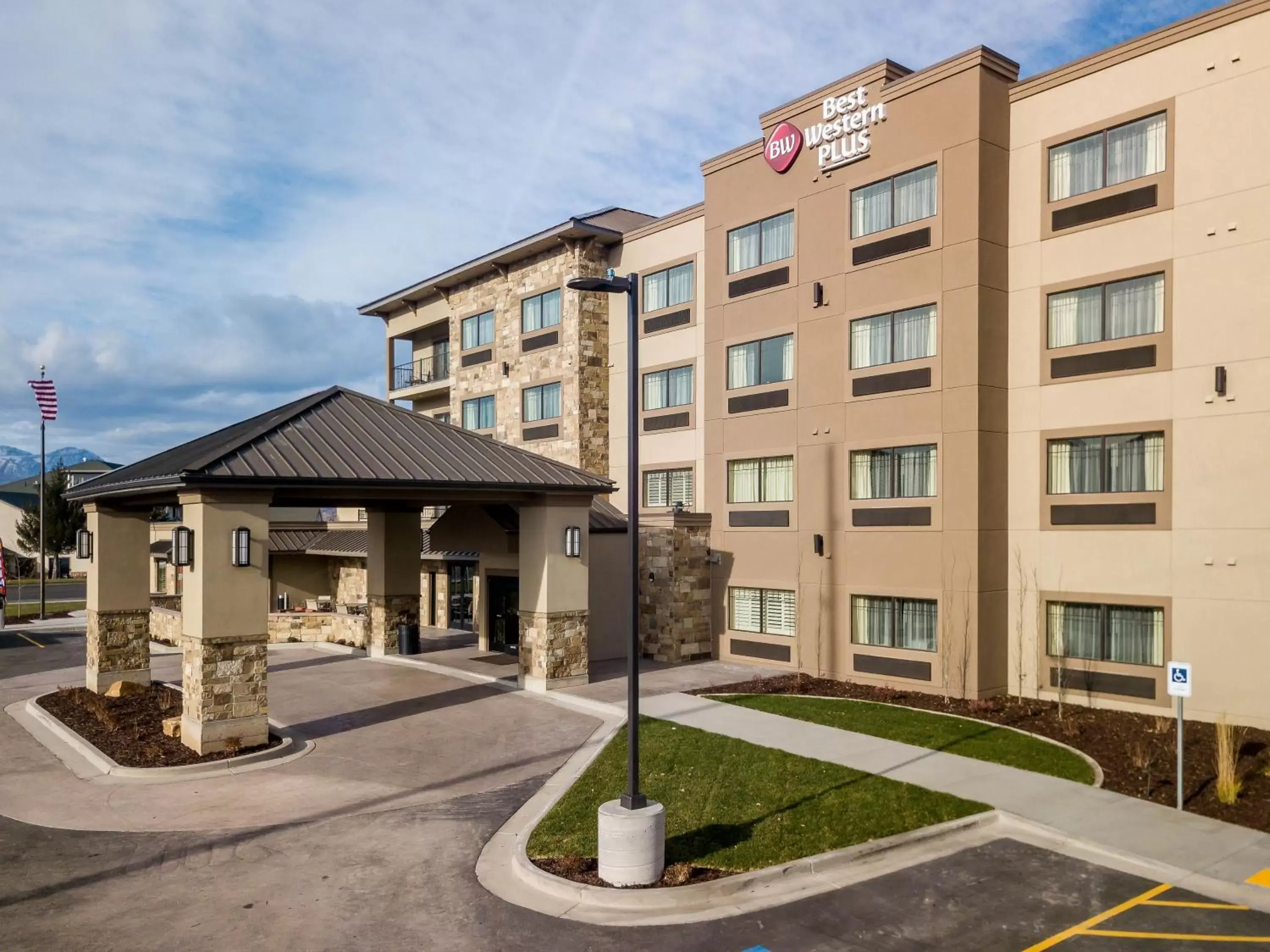 Property Building in Best Western Plus Heber Valley Hotel