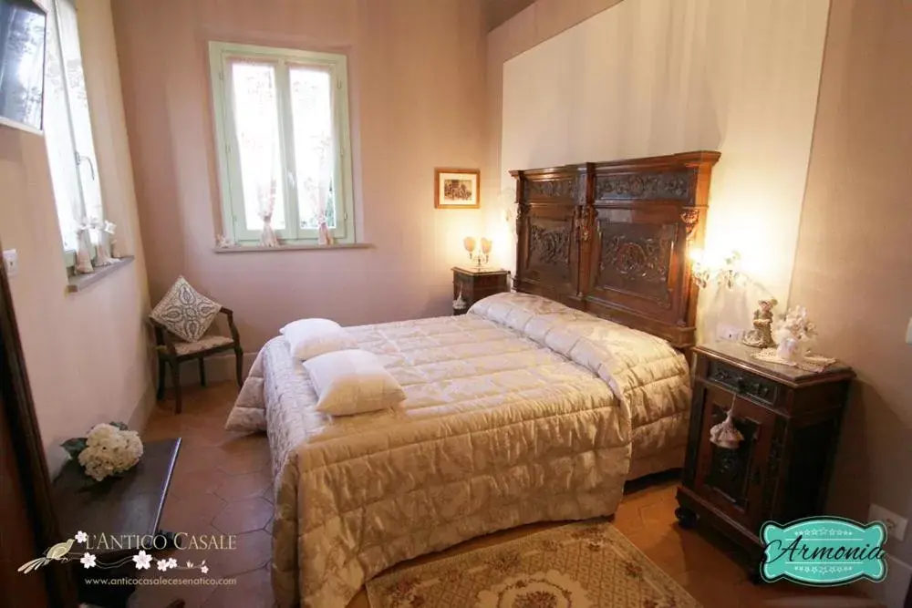 Bed in Antico Casale Cesenatico B&B