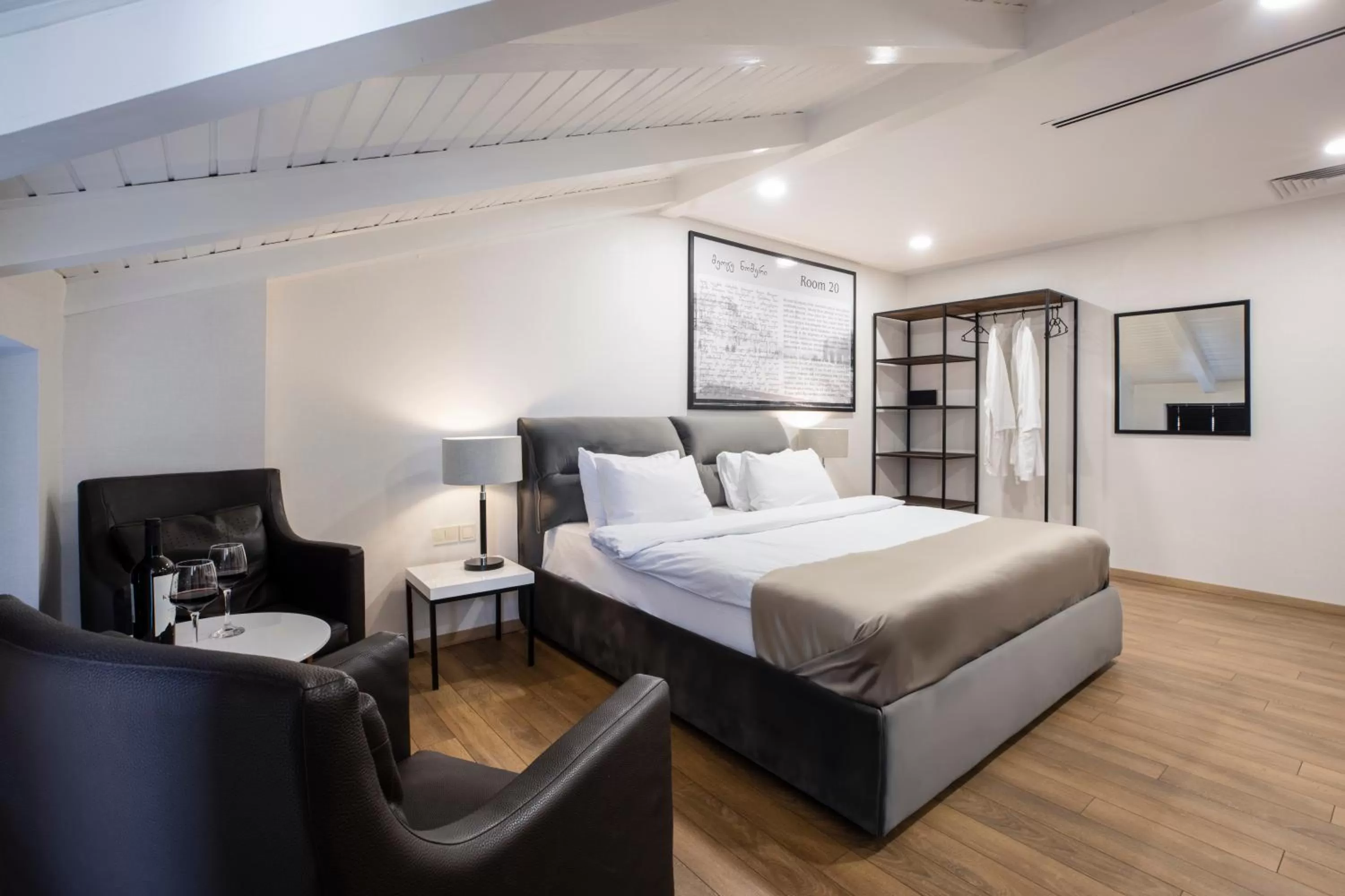 Bed in Citadel Narikala Hotel