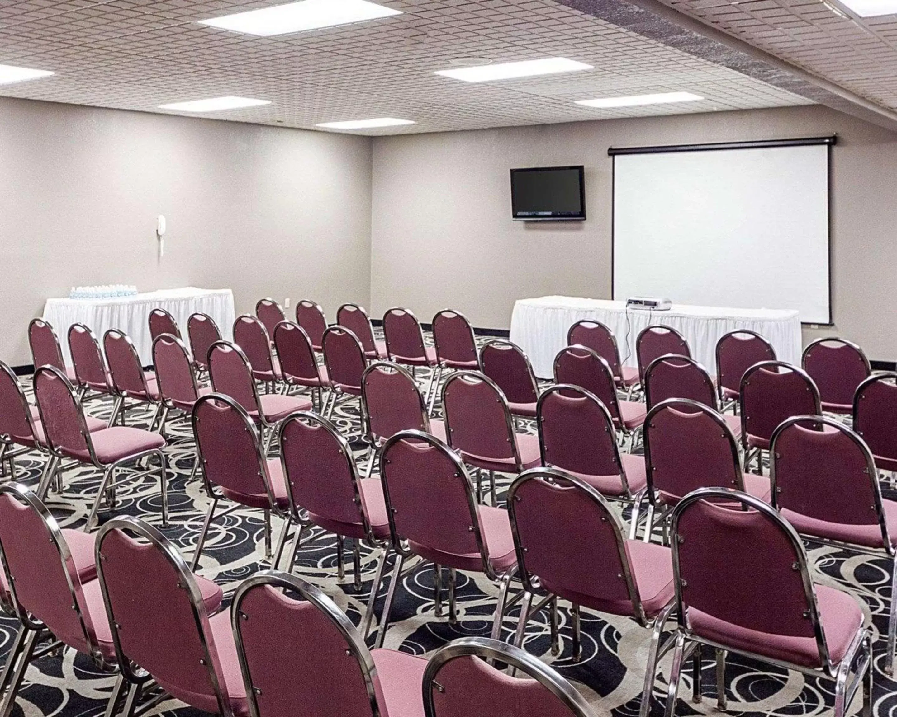 Meeting/conference room in Quality Inn