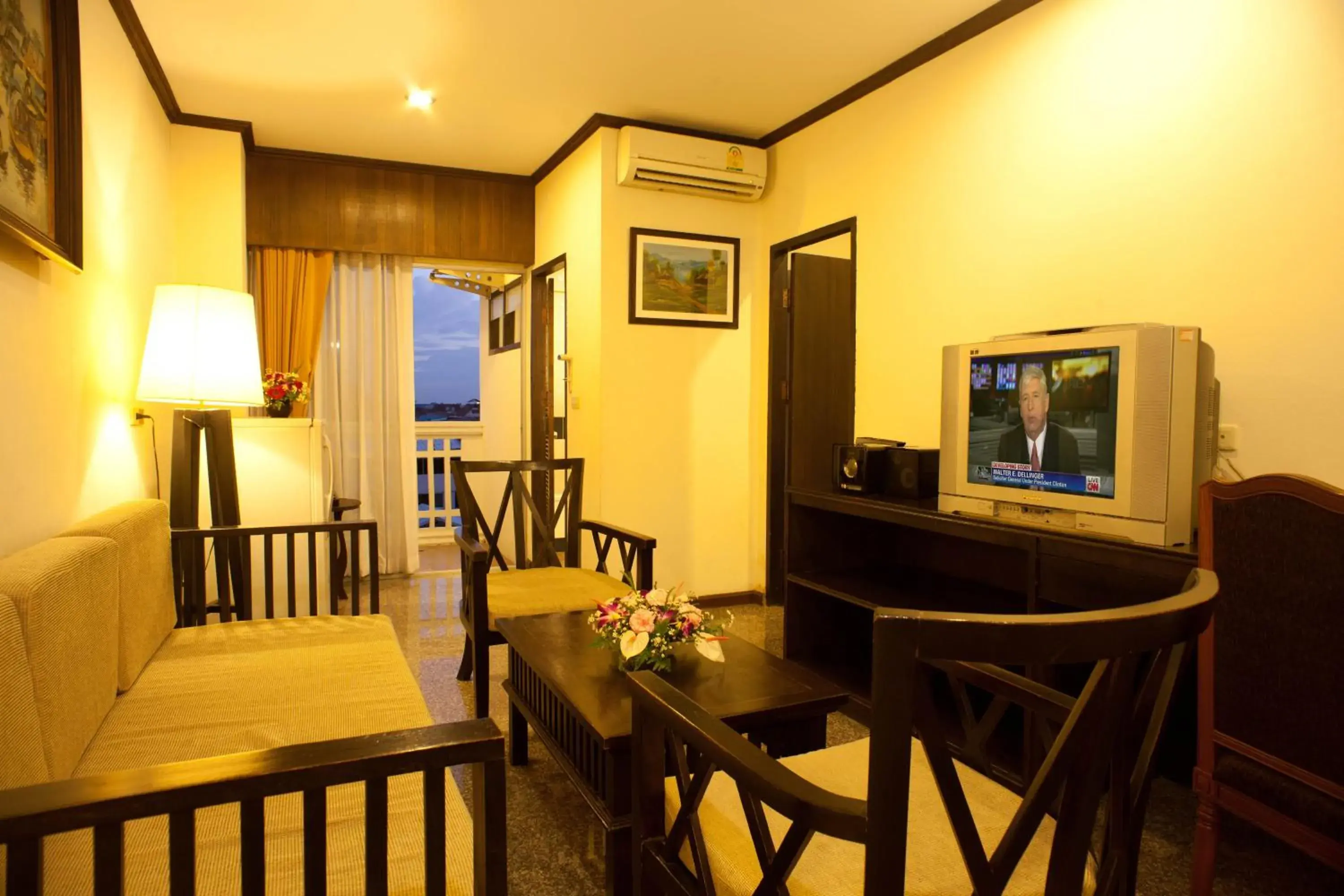 Living room, TV/Entertainment Center in Royal Panerai Hotel