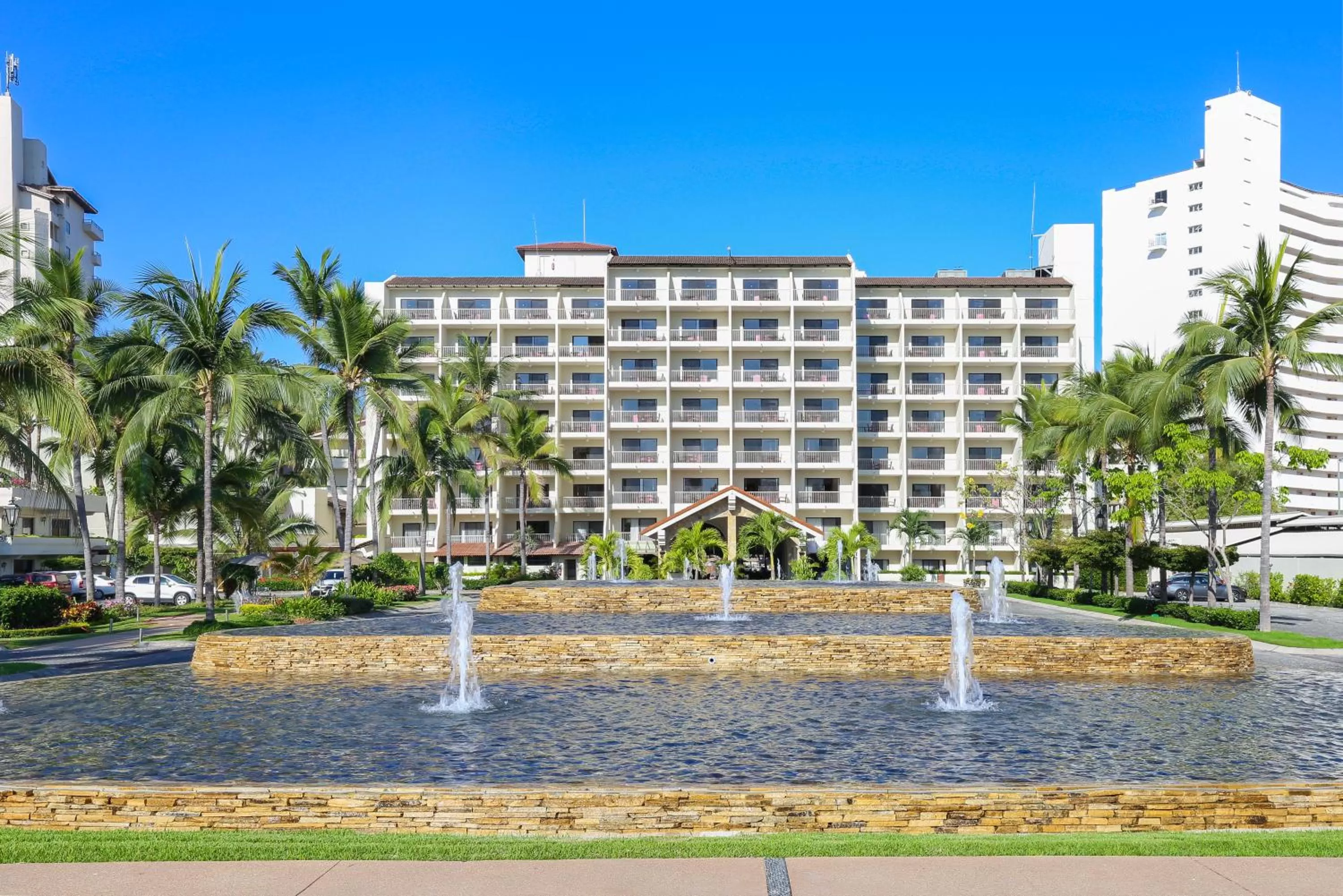 Facade/entrance in Villa del Palmar Beach Resort & Spa Puerto Vallarta