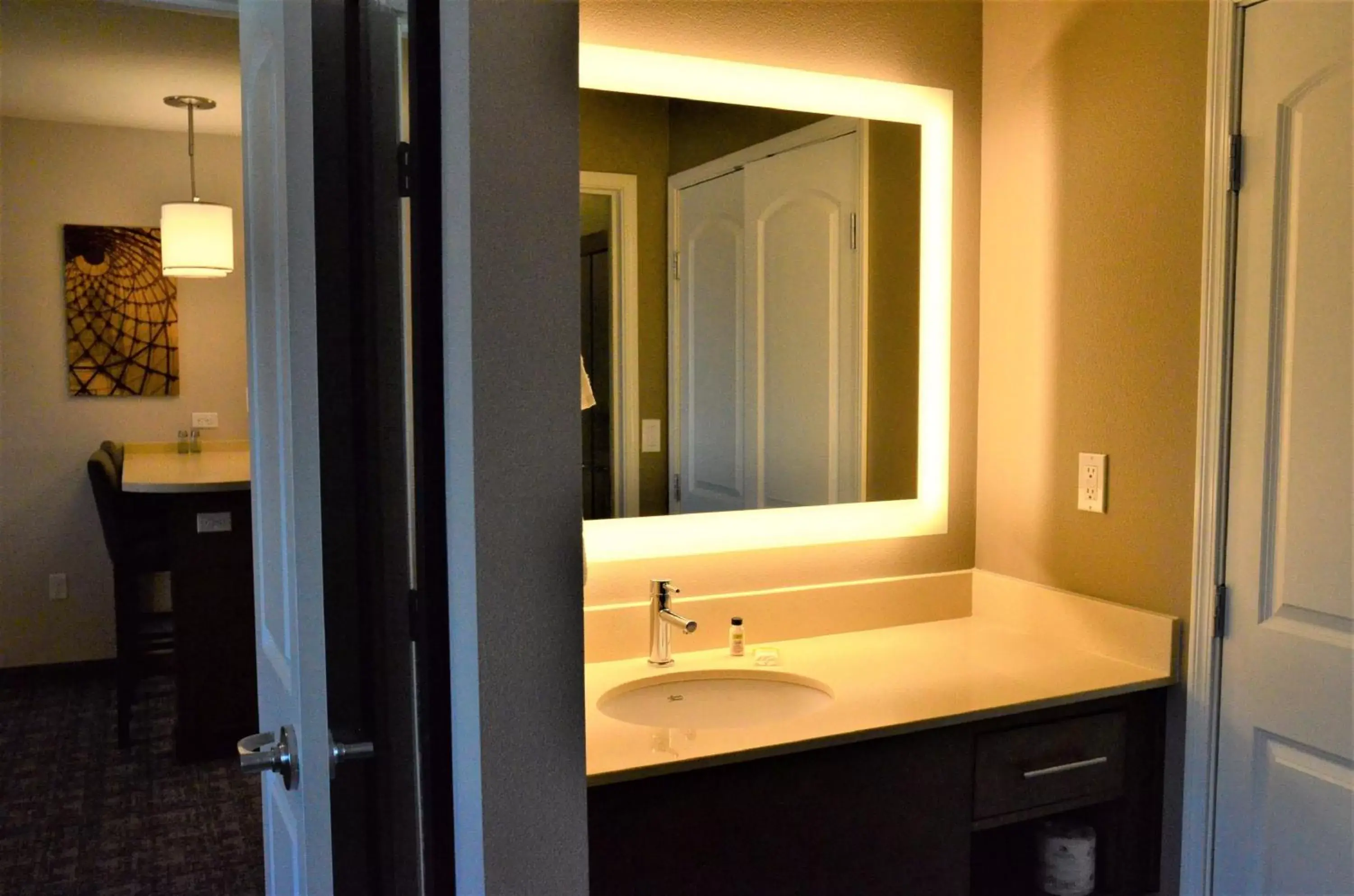 Bathroom in Staybridge Suites - Orenco Station, an IHG Hotel