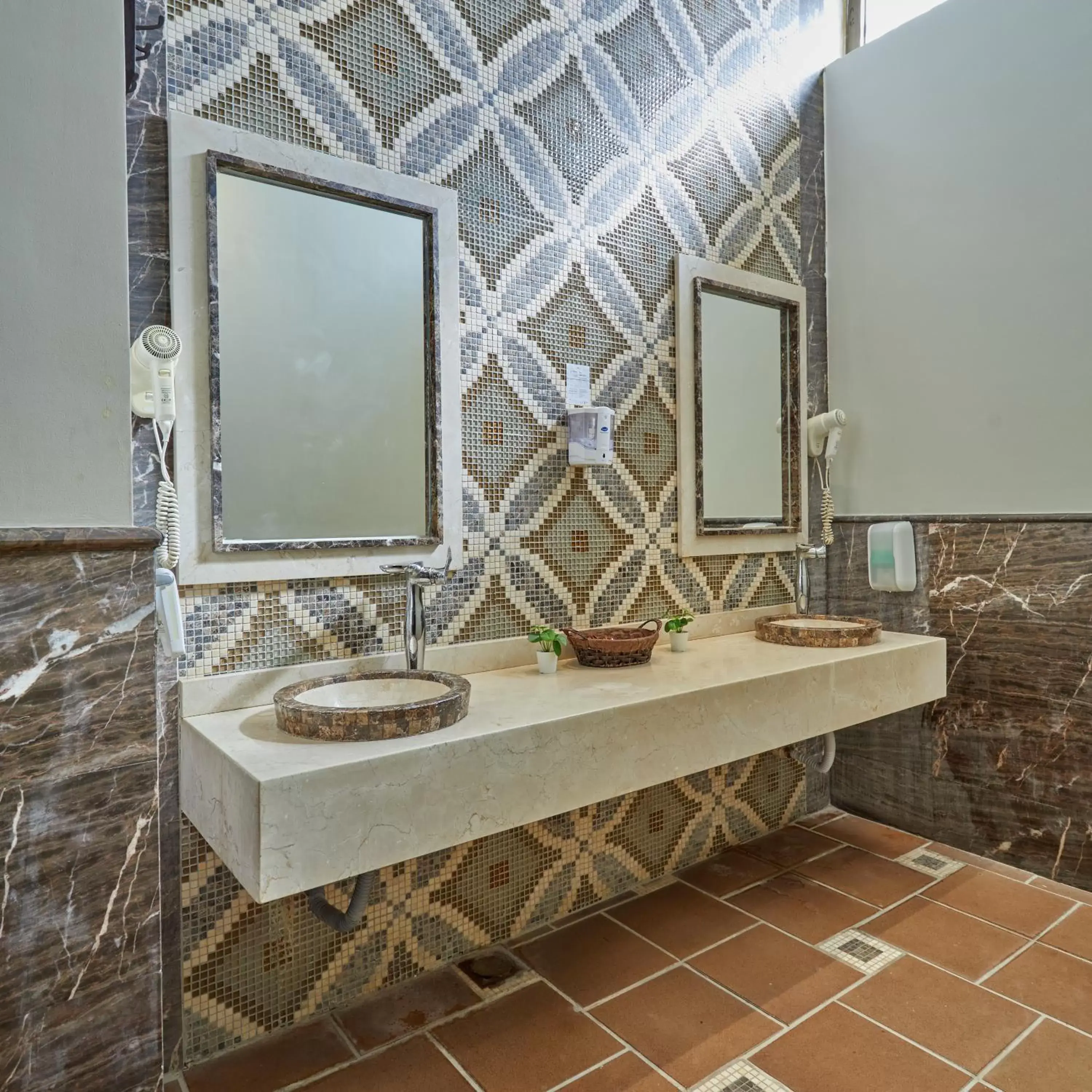 Bathroom in Crowne Plaza Riyadh Al Waha by IHG Bathroom in Crowne Plaza Riyadh Al Waha by IHG