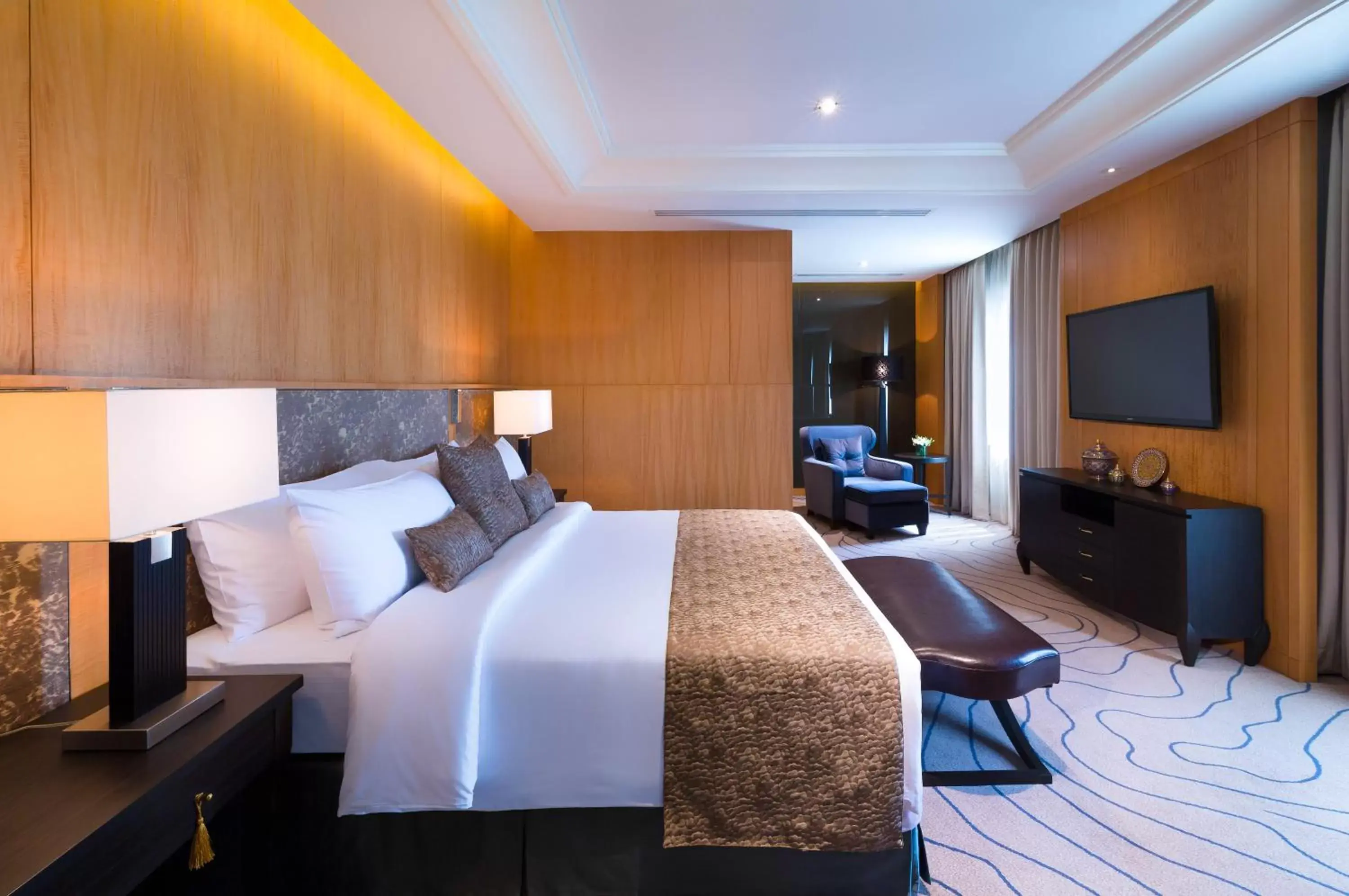 VIP, Bed in Grand Fortune Hotel Bangkok - SHA Extra Plus